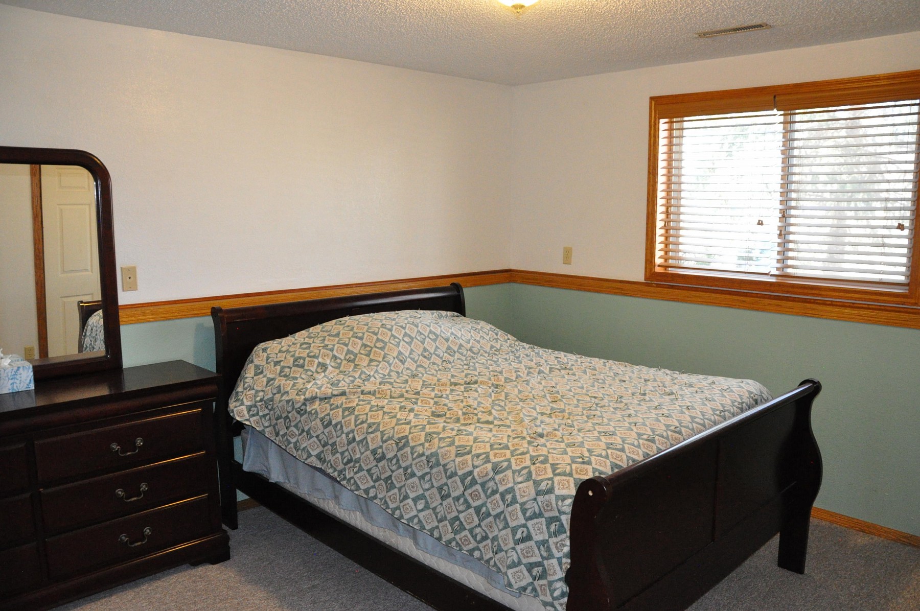 1223 Windsor Drive, Brookings, SD 57006