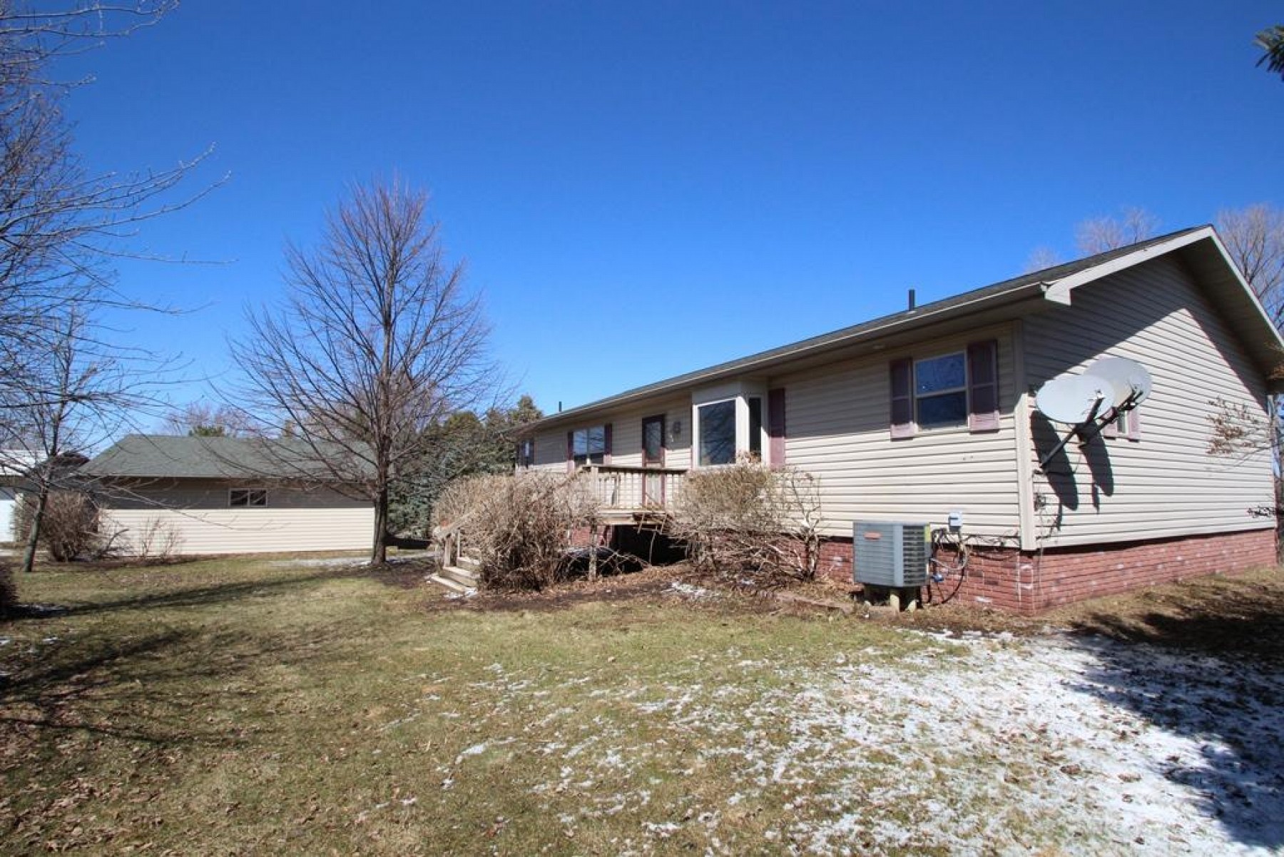 21074 480th Avenue, White, SD 57276