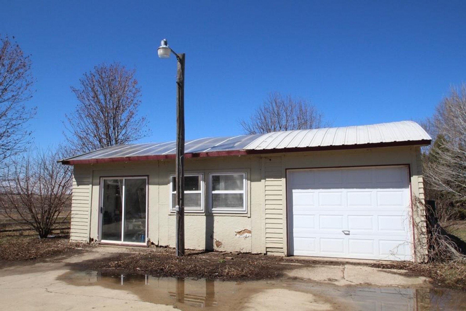 21074 480th Avenue, White, SD 57276