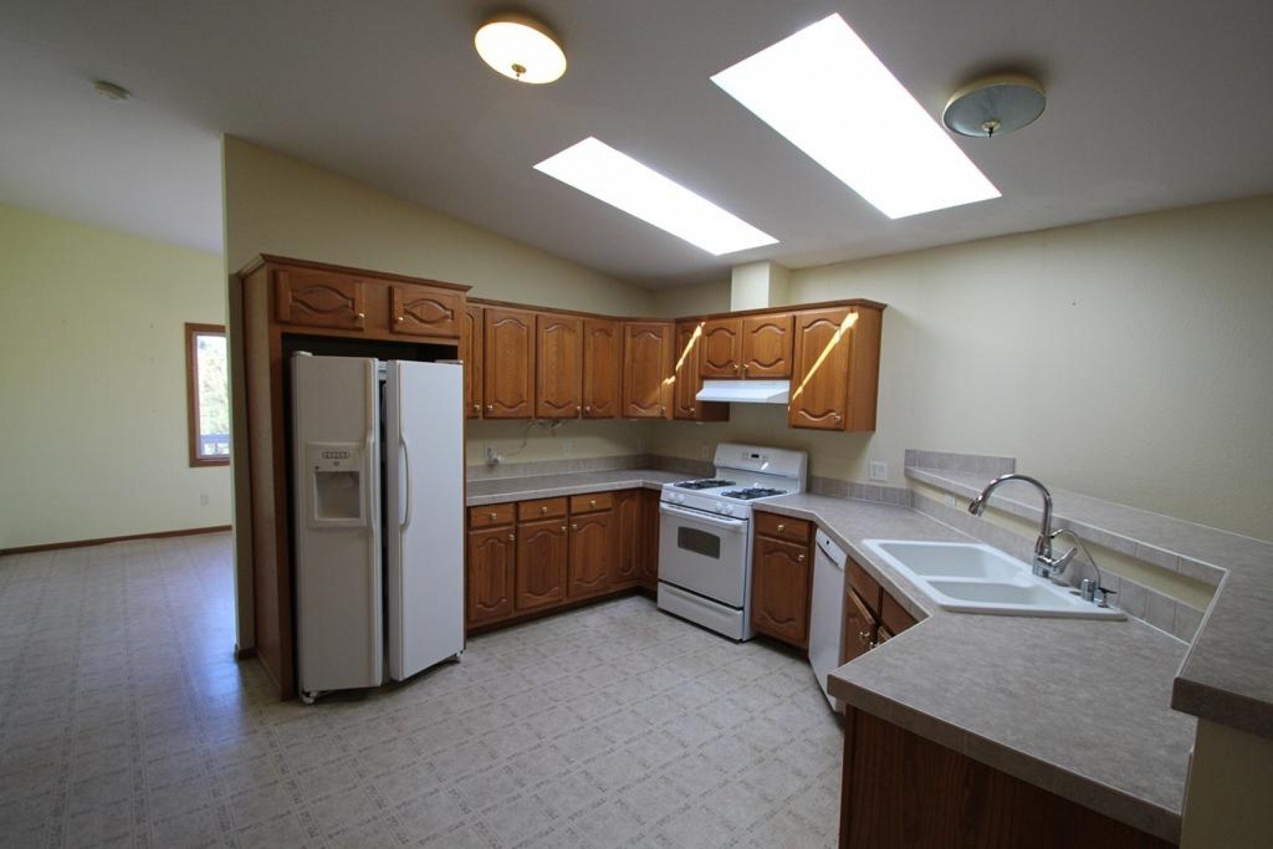 21074 480th Avenue, White, SD 57276