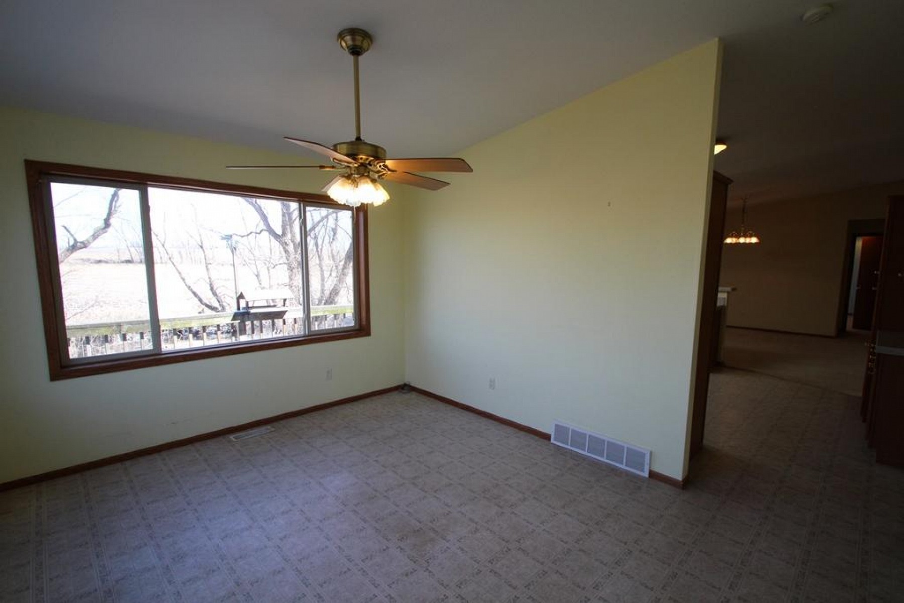 21074 480th Avenue, White, SD 57276