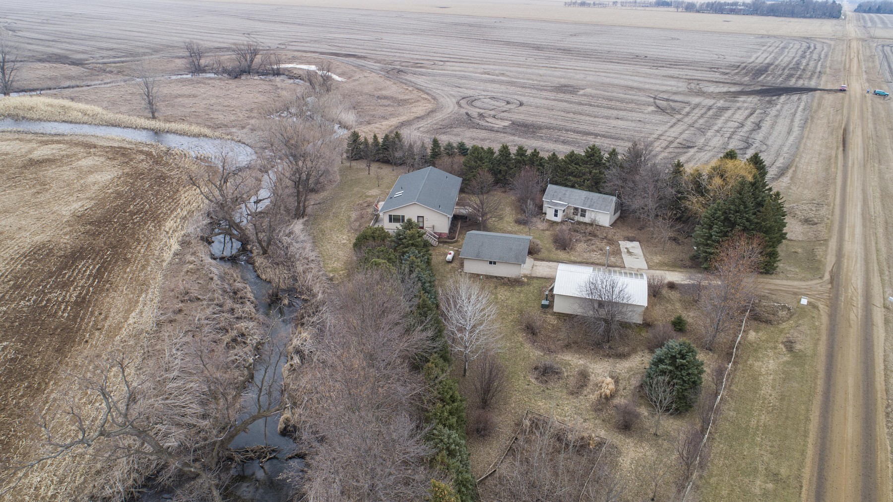 21074 480th Avenue, White, SD 57276