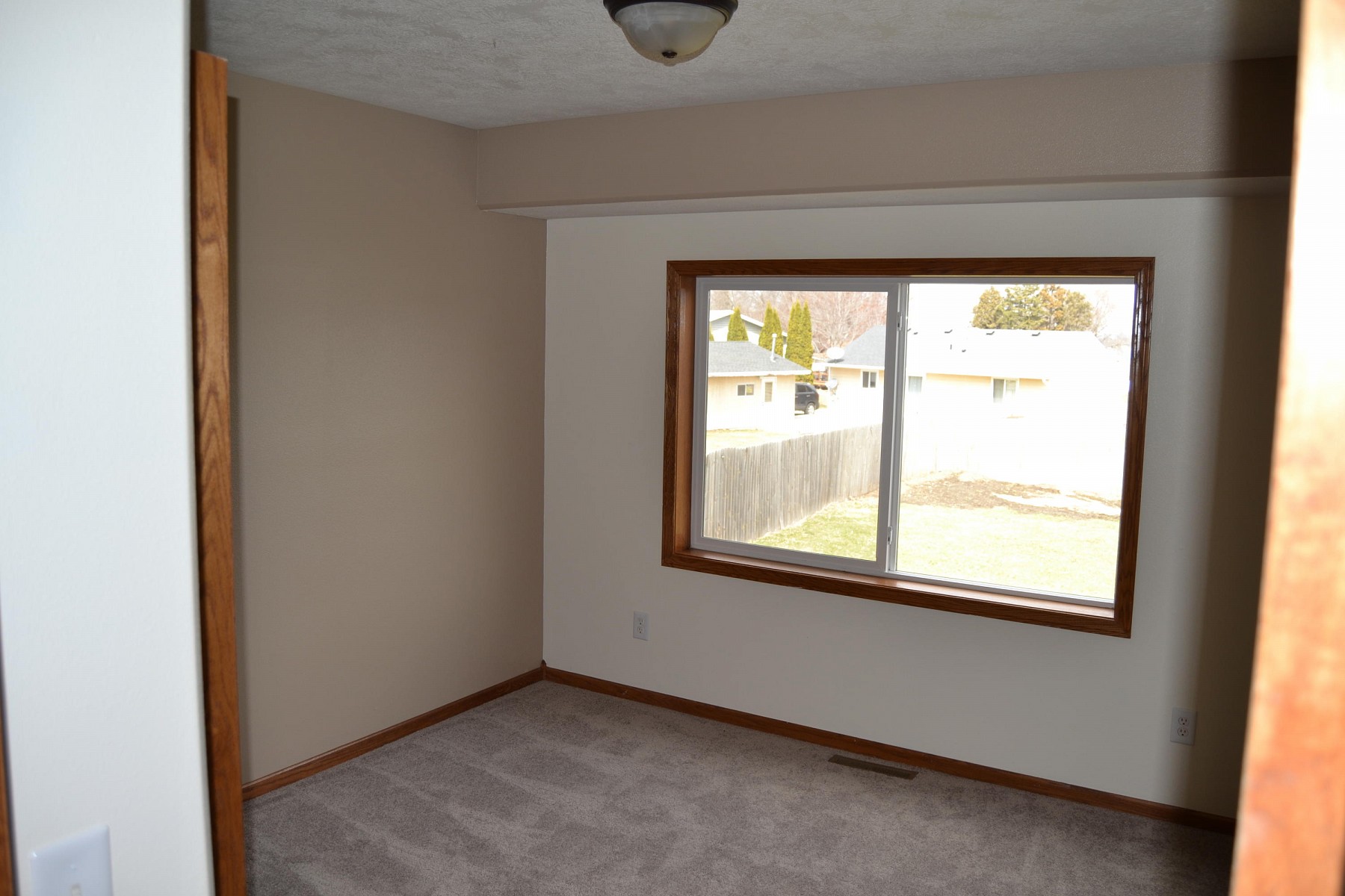 905 Broken Bow Trail, Brookings, SD 57006