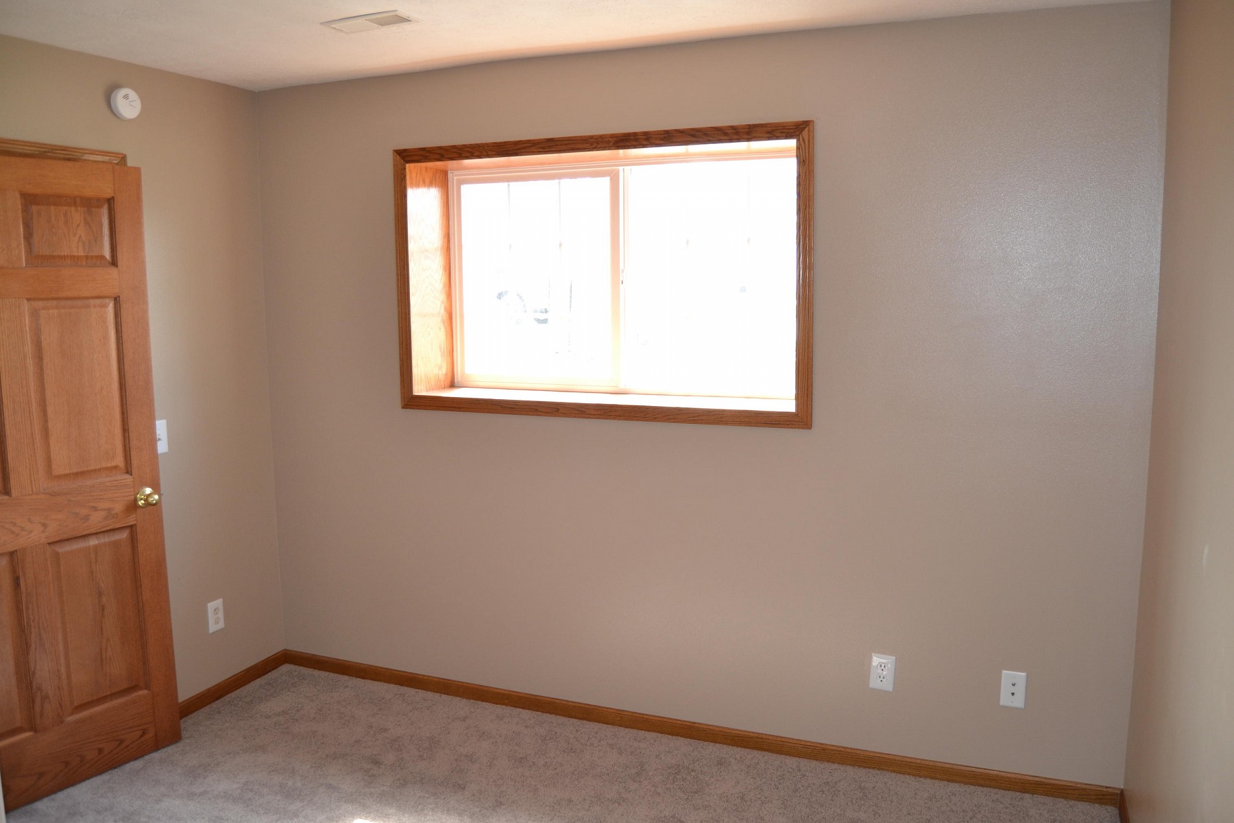 905 Broken Bow Trail, Brookings, SD 57006