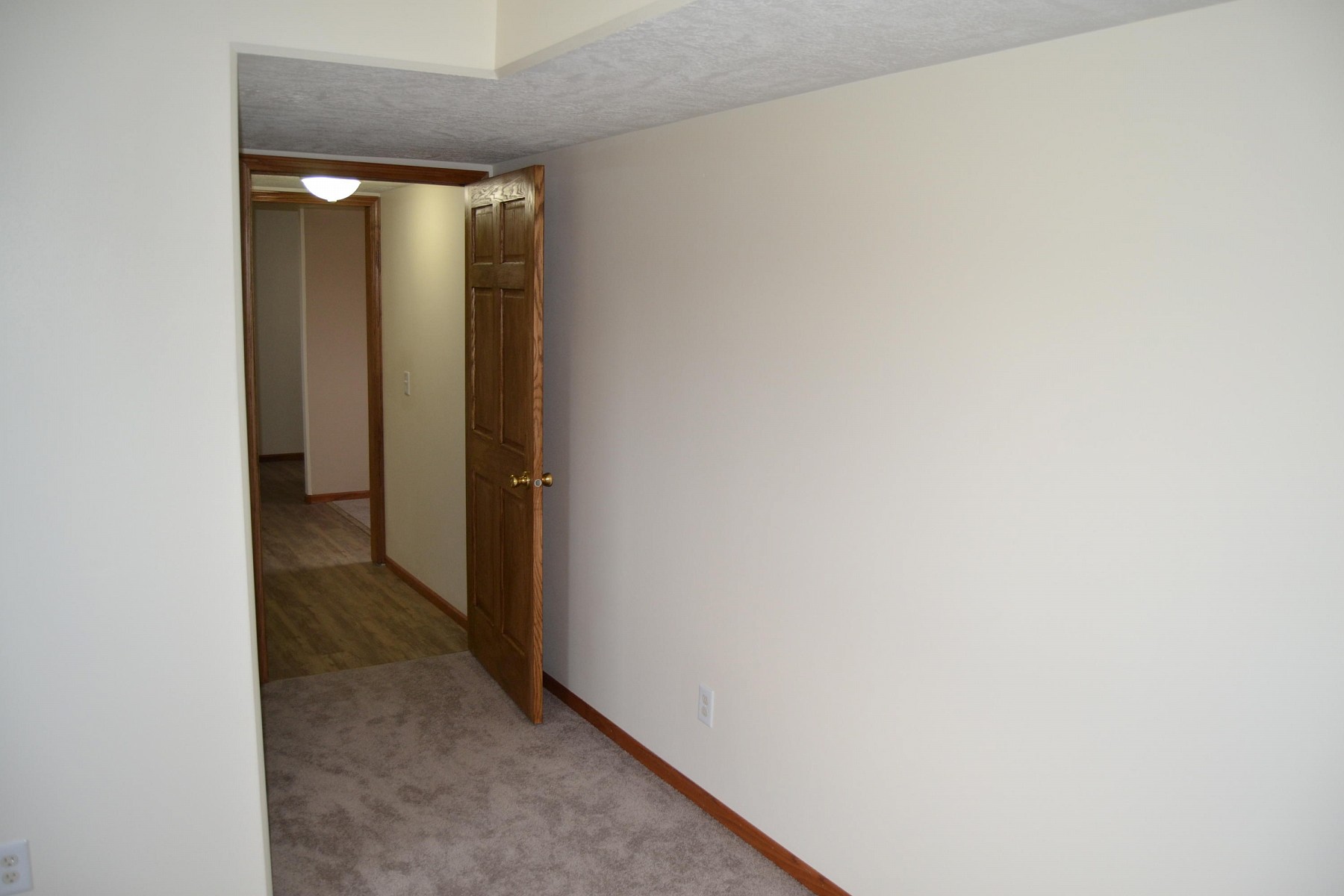 905 Broken Bow Trail, Brookings, SD 57006