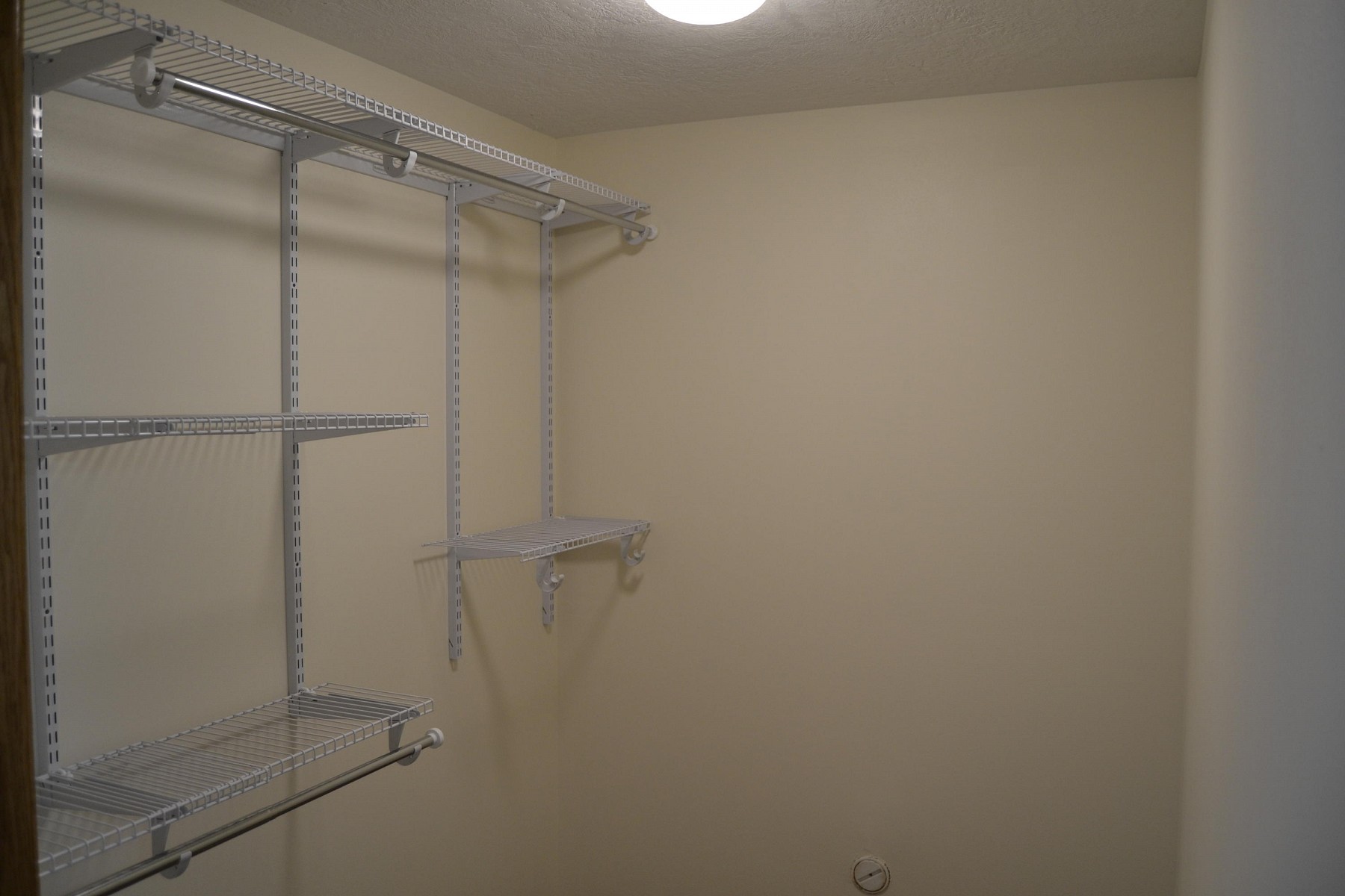 905 Broken Bow Trail, Brookings, SD 57006