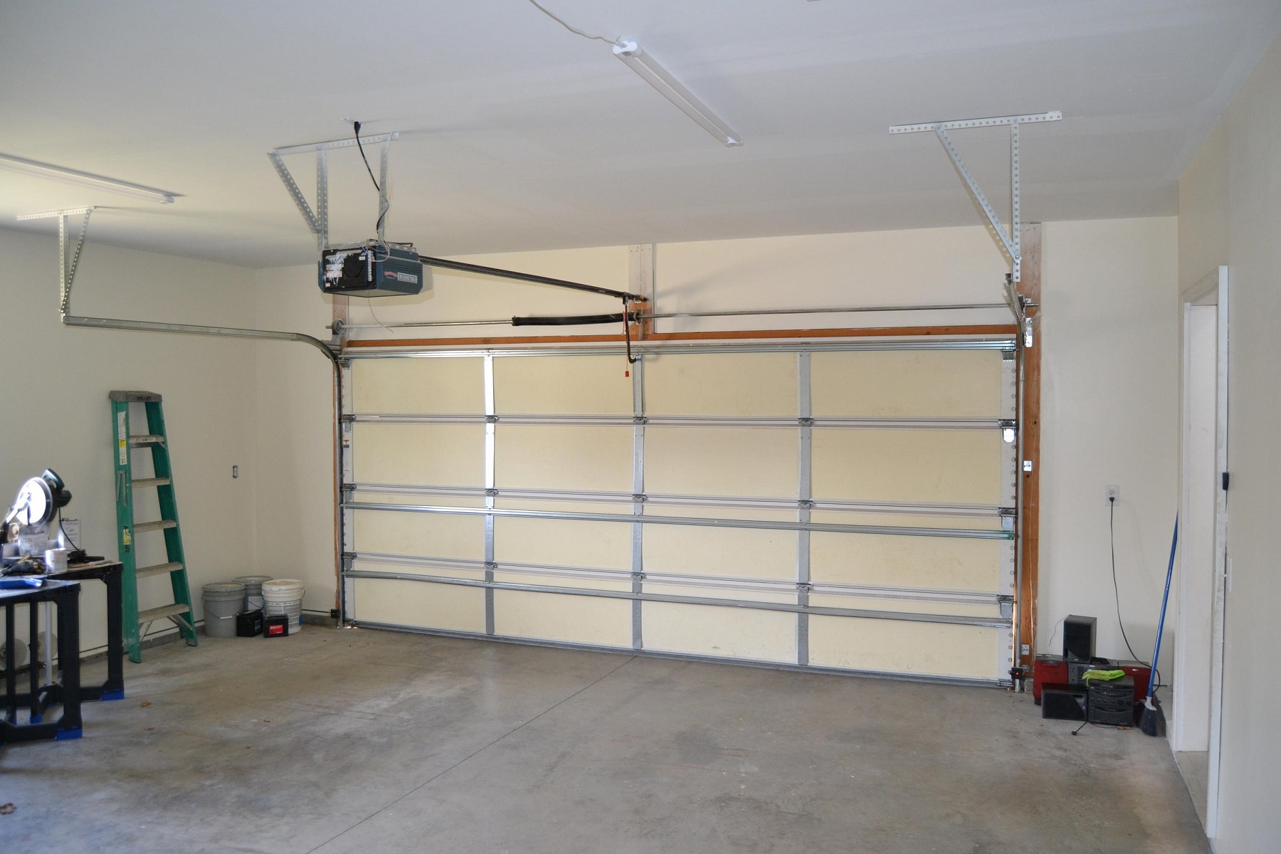 905 Broken Bow Trail, Brookings, SD 57006