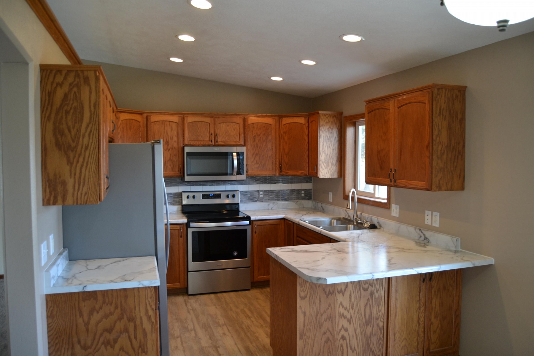 905 Broken Bow Trail, Brookings, SD 57006