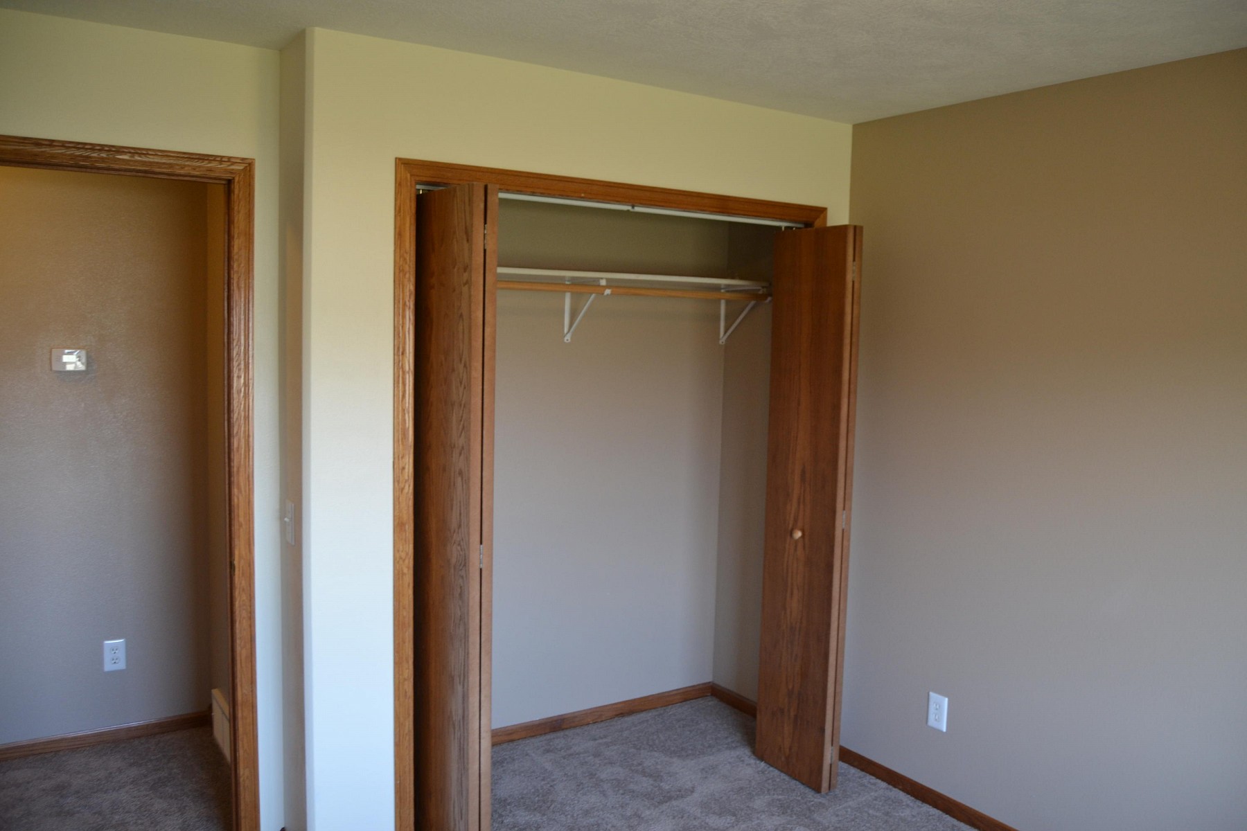 905 Broken Bow Trail, Brookings, SD 57006