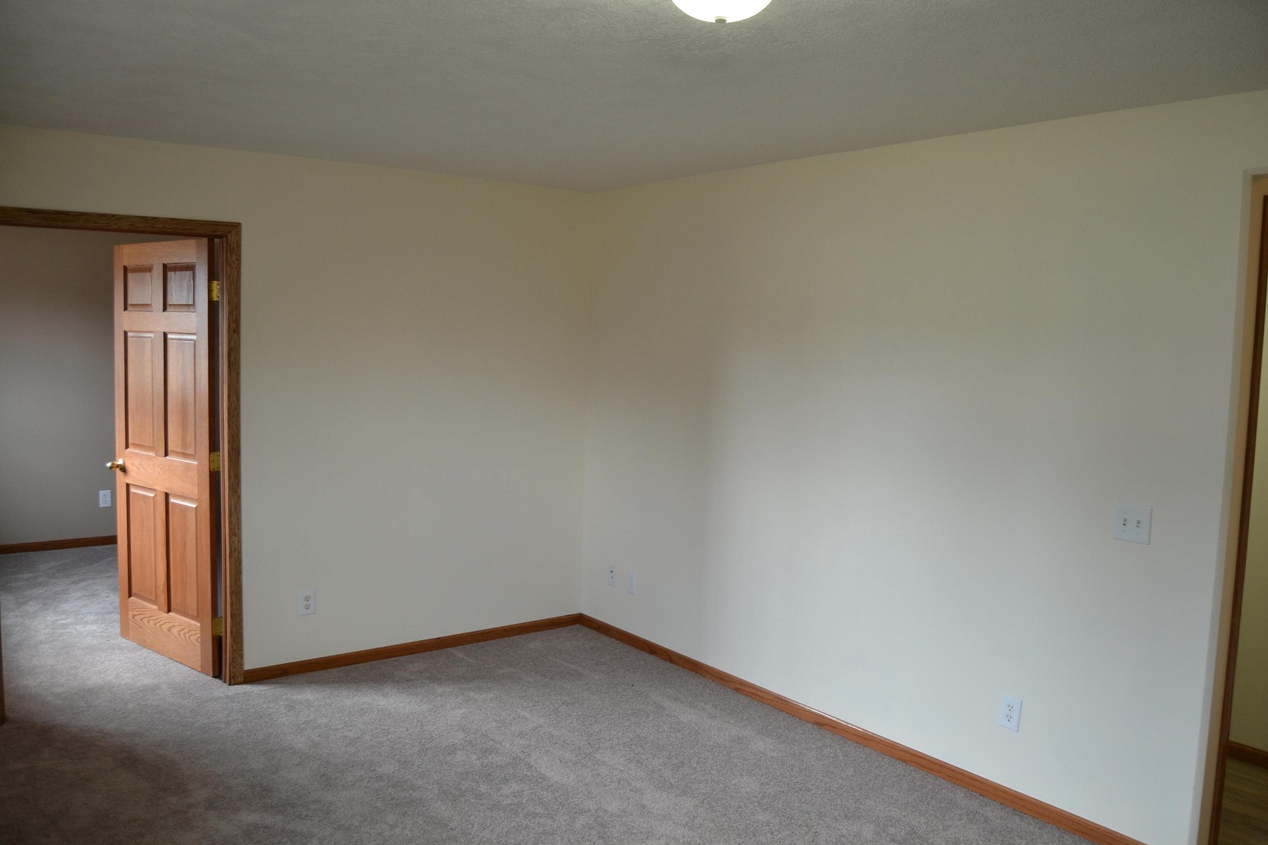 905 Broken Bow Trail, Brookings, SD 57006