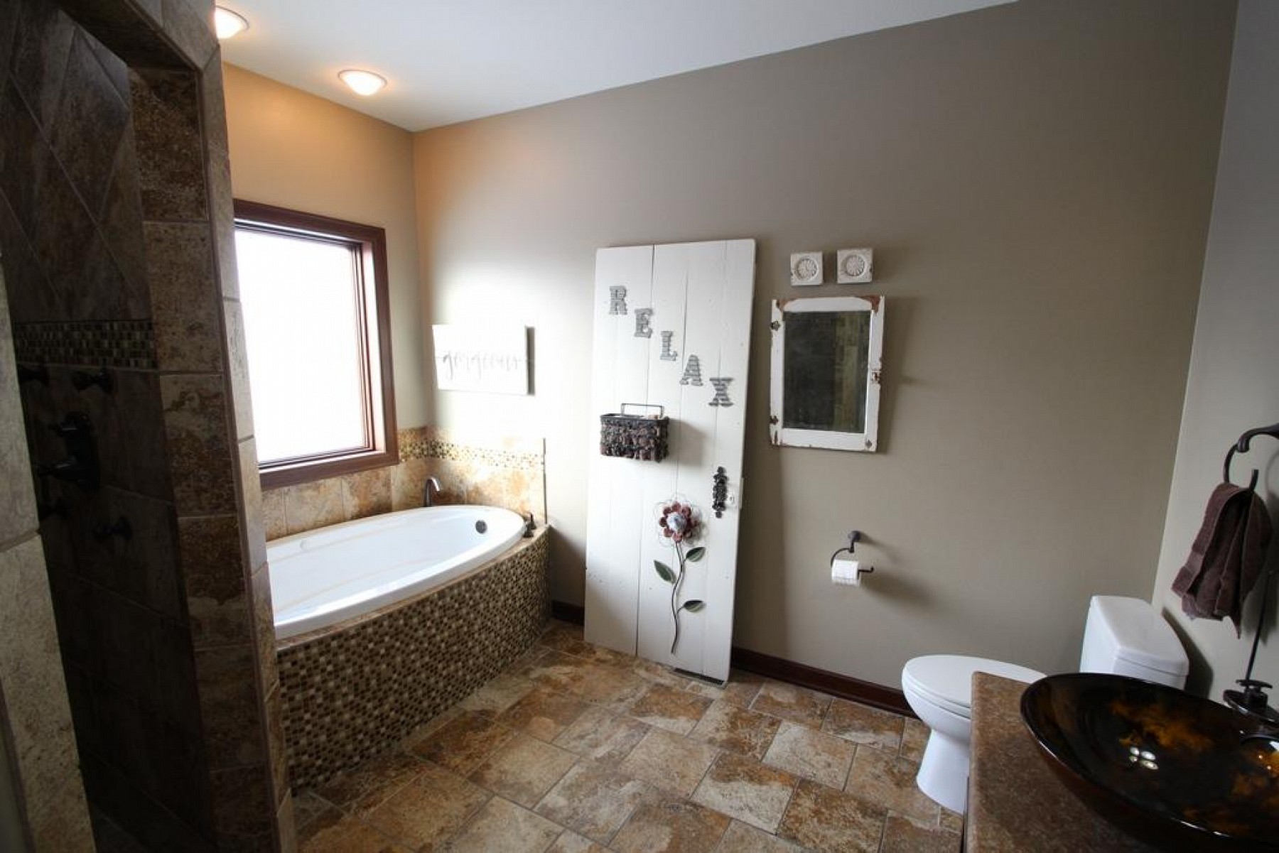 1726 Doral Drive, Brookings, SD 57006