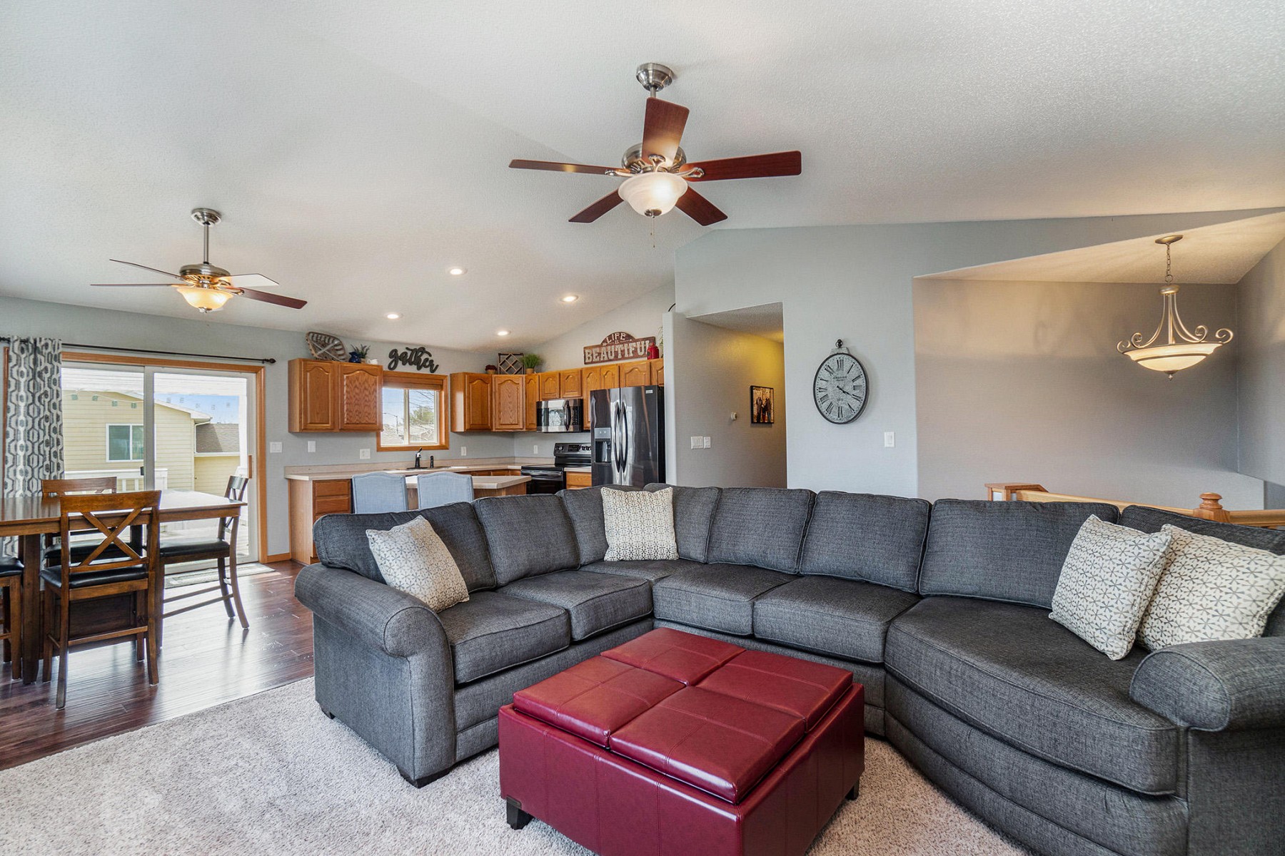 1104 Yorktown Drive, Brookings, SD 57006