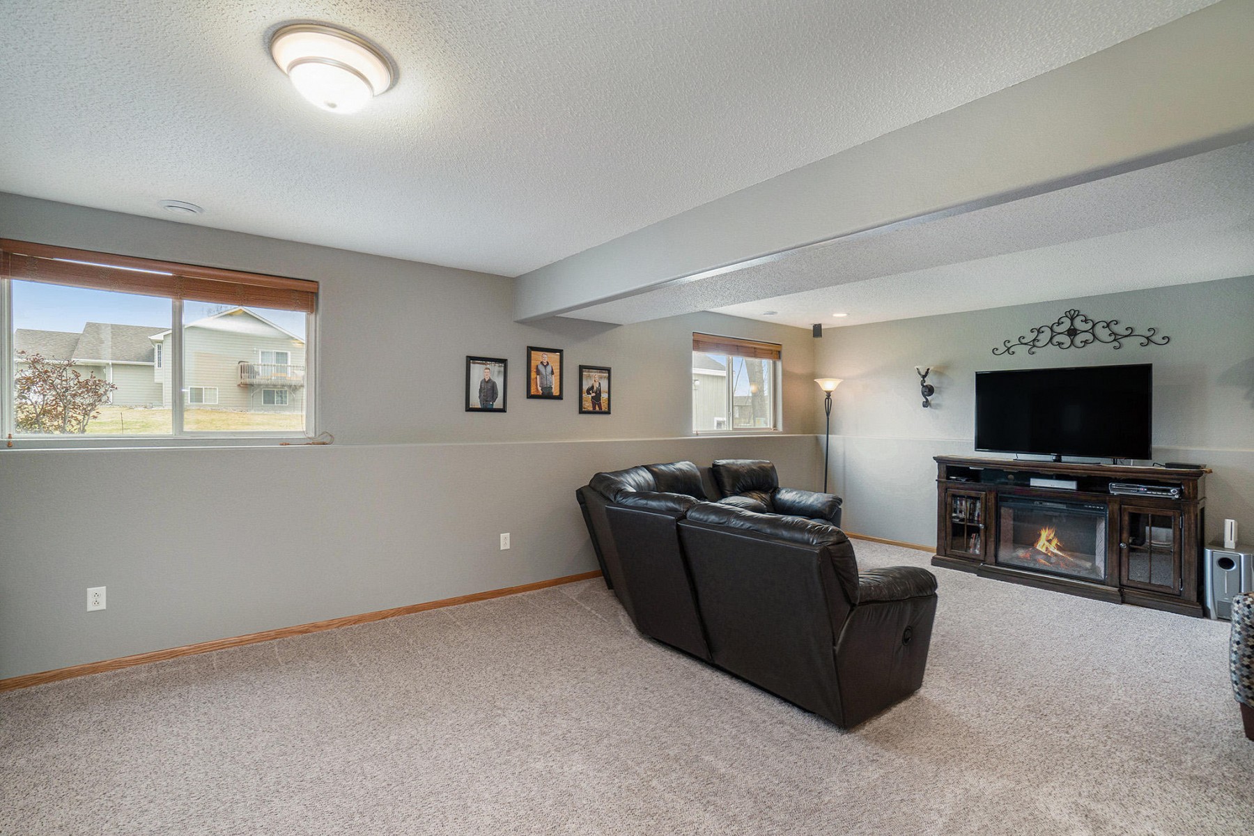 1104 Yorktown Drive, Brookings, SD 57006