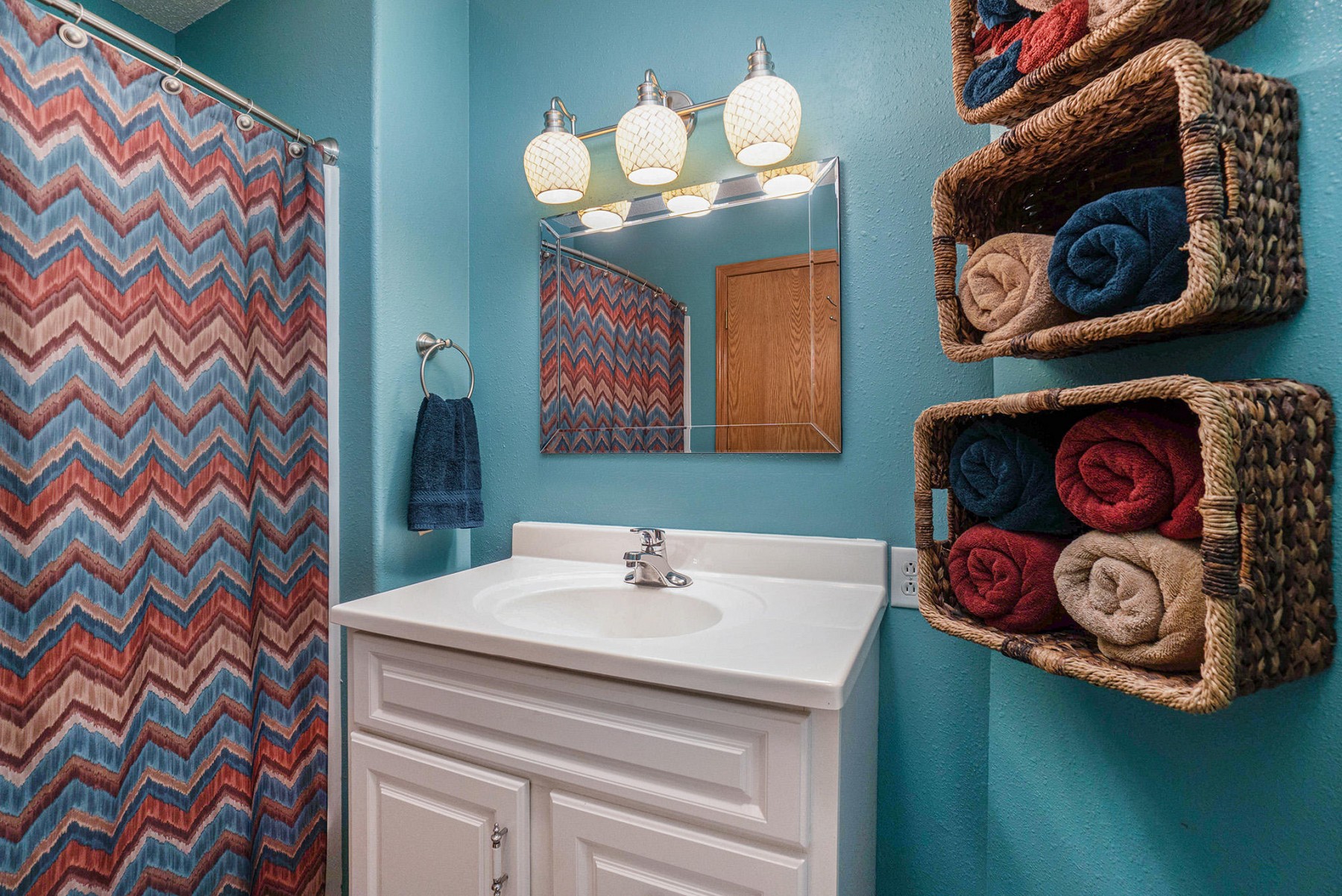 1104 Yorktown Drive, Brookings, SD 57006