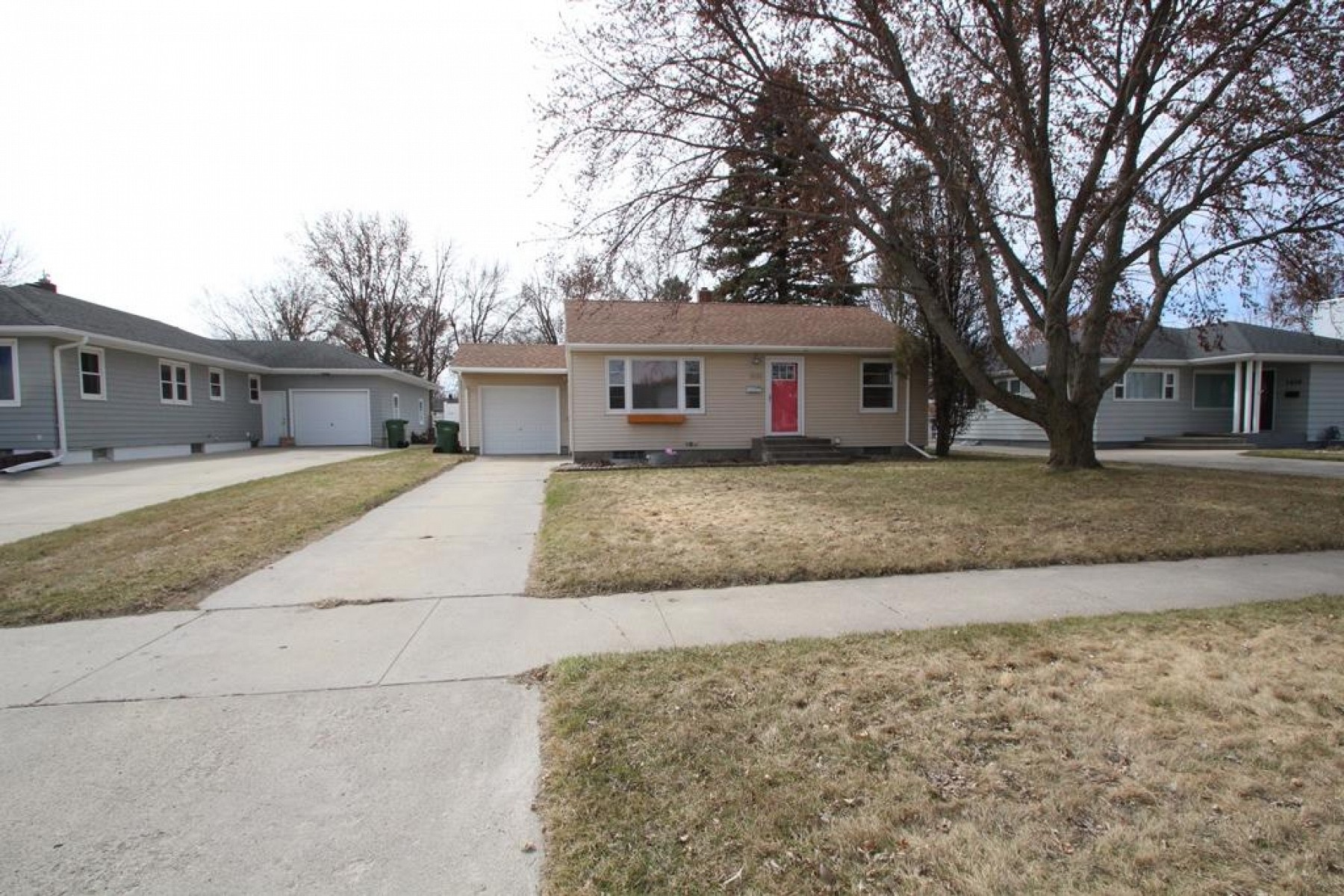 1500 3rd Street, Brookings, SD 57006