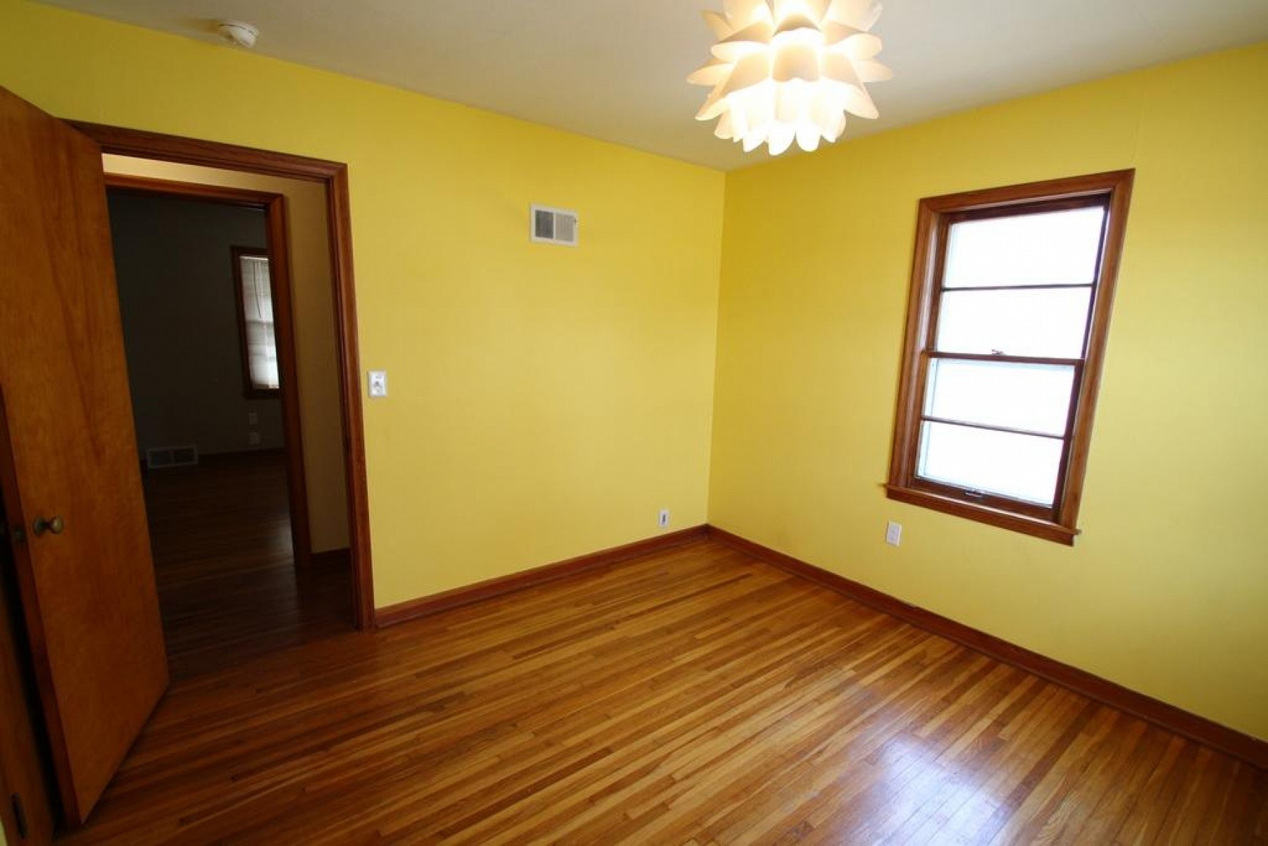 1500 3rd Street, Brookings, SD 57006