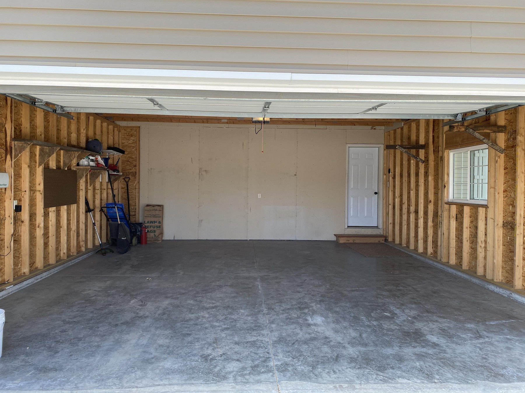 105 Vicki Avenue, Volga, SD 57071