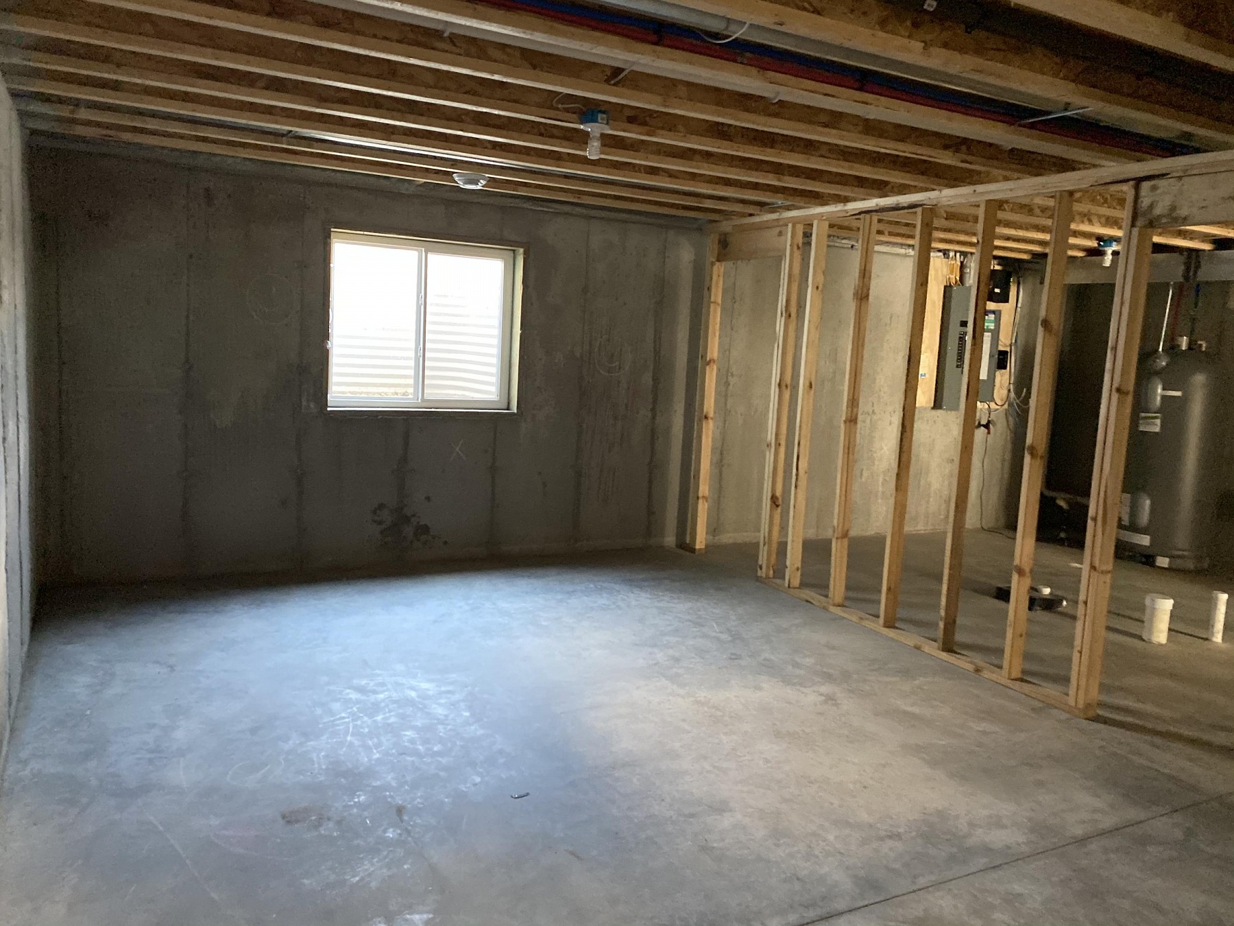 105 Vicki Avenue, Volga, SD 57071