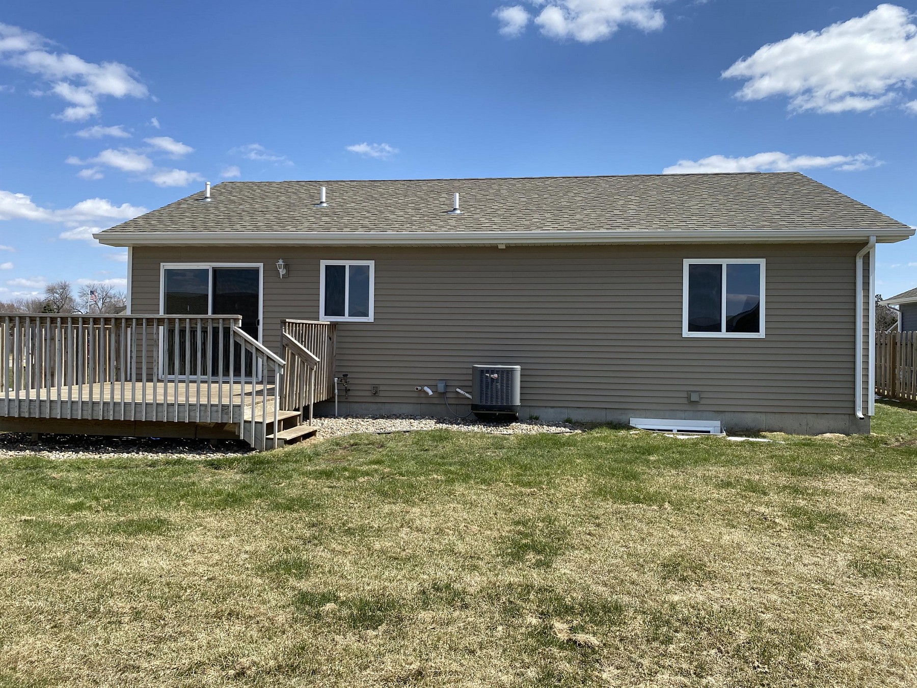 105 Vicki Avenue, Volga, SD 57071