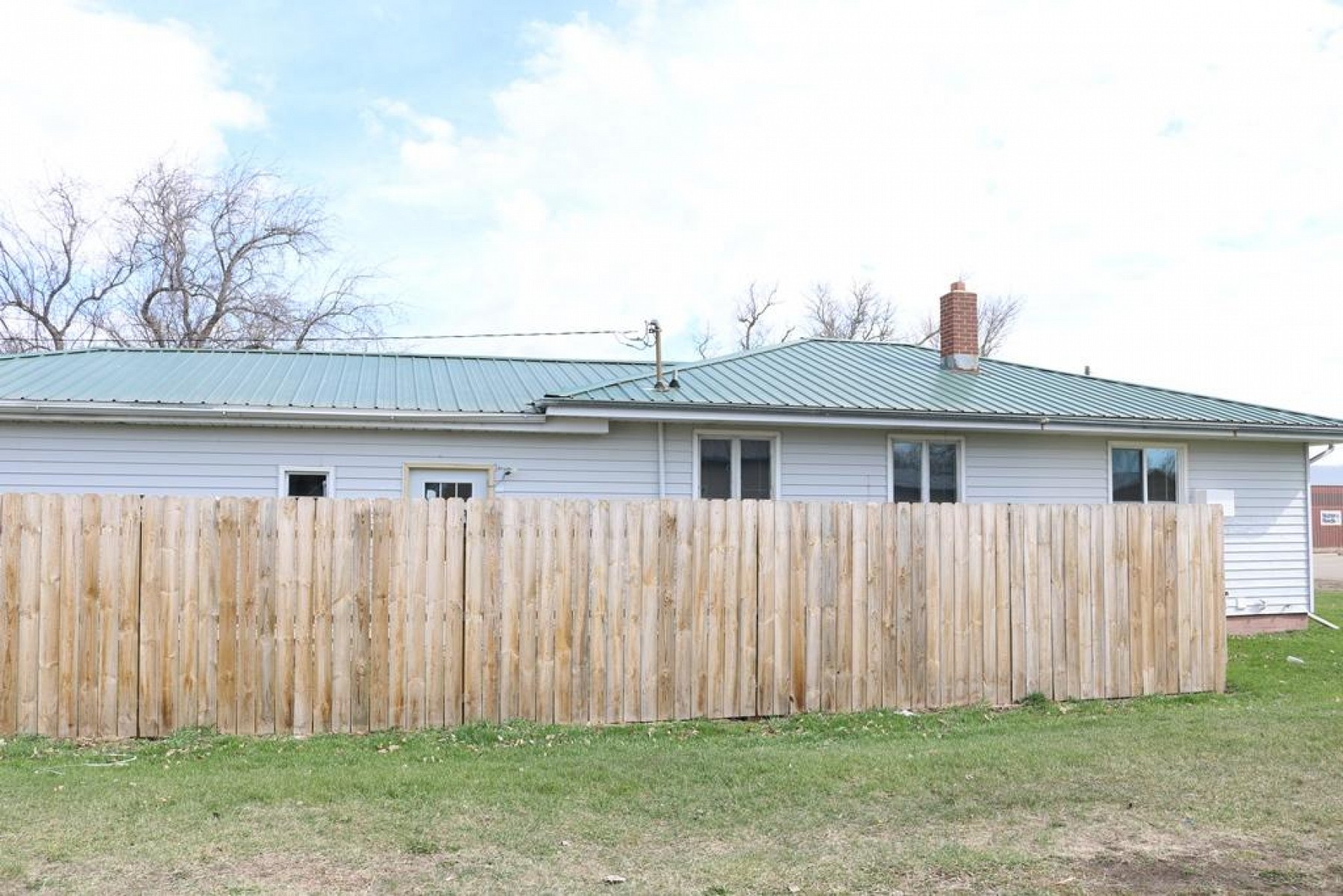 200 2nd Street, Elkton, SD 57026