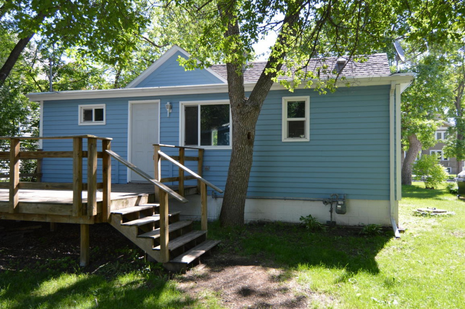 625 6th Avenue, Brookings, SD 57006