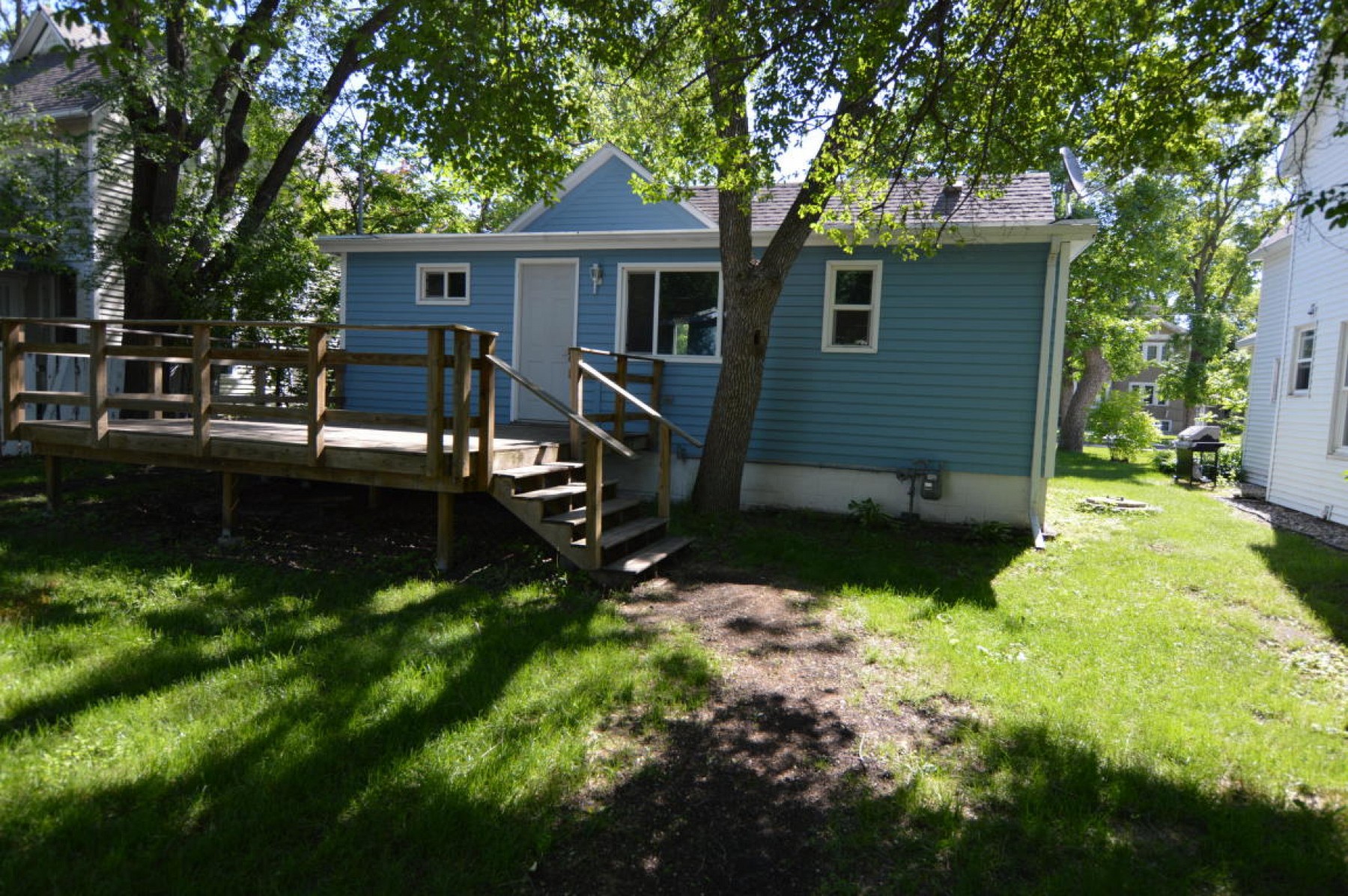 625 6th Avenue, Brookings, SD 57006