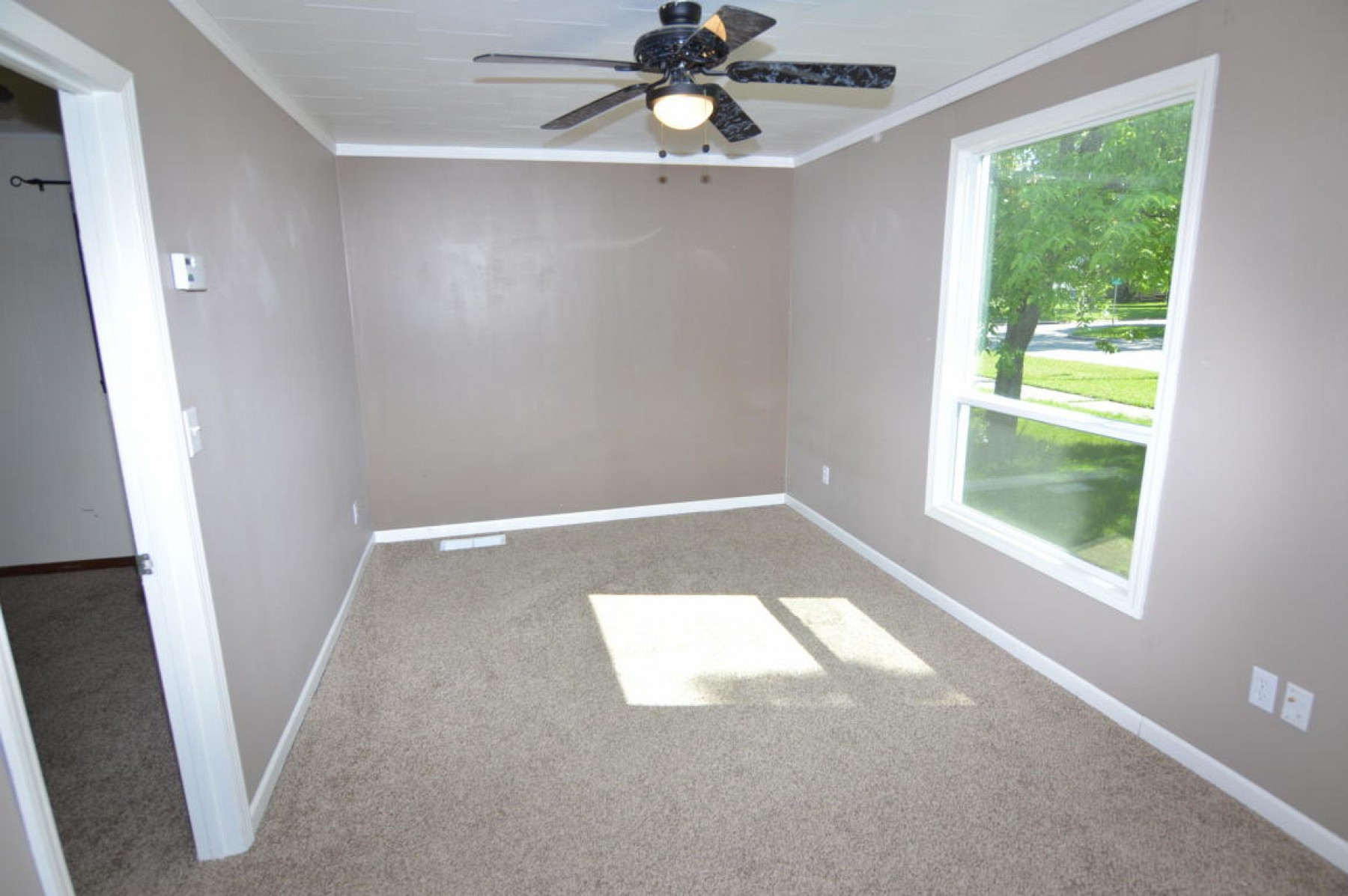 625 6th Avenue, Brookings, SD 57006