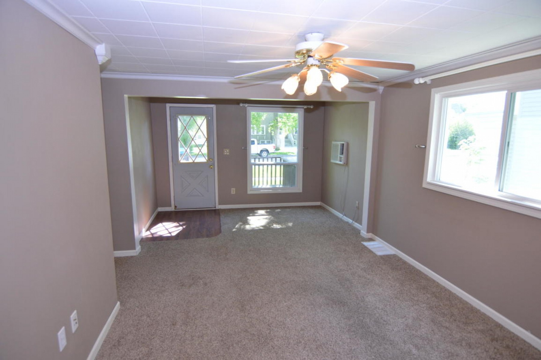 625 6th Avenue, Brookings, SD 57006