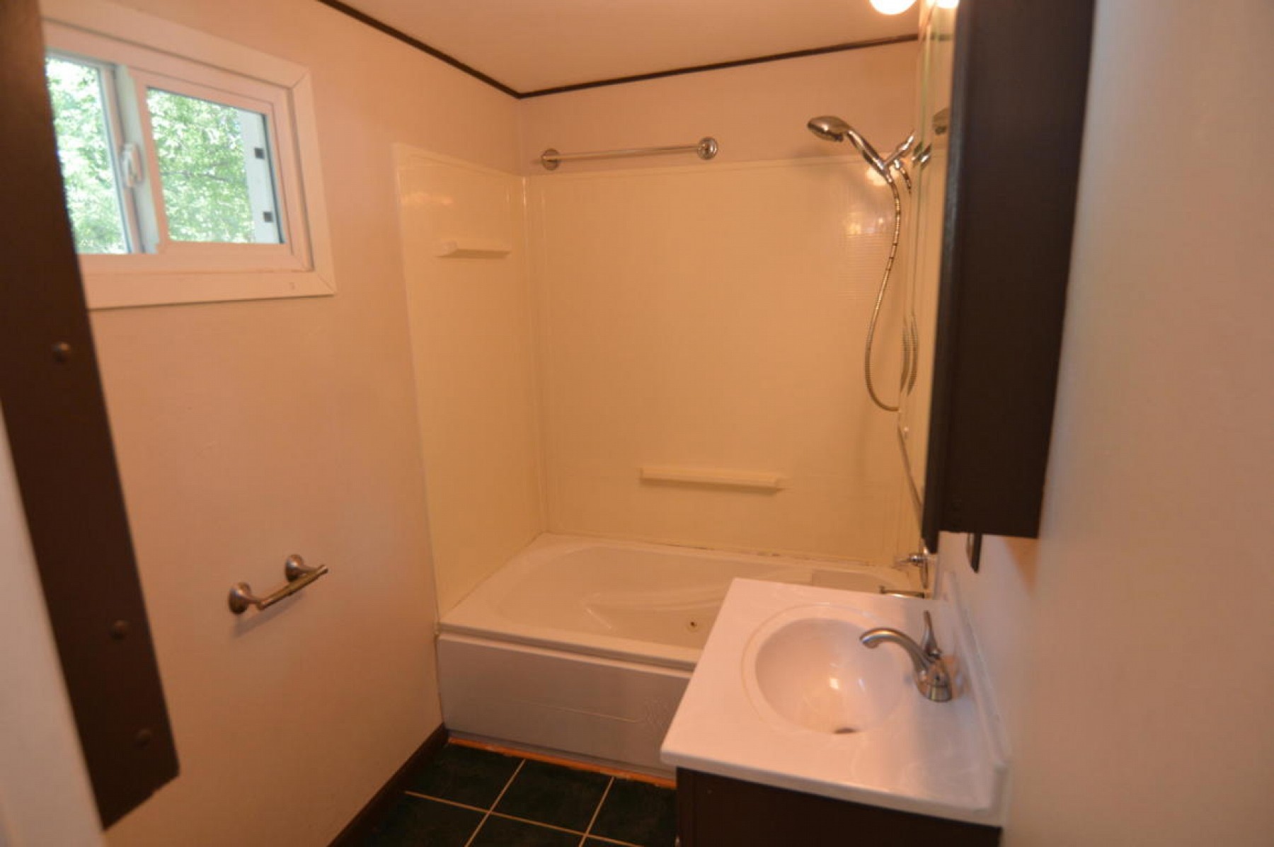 625 6th Avenue, Brookings, SD 57006