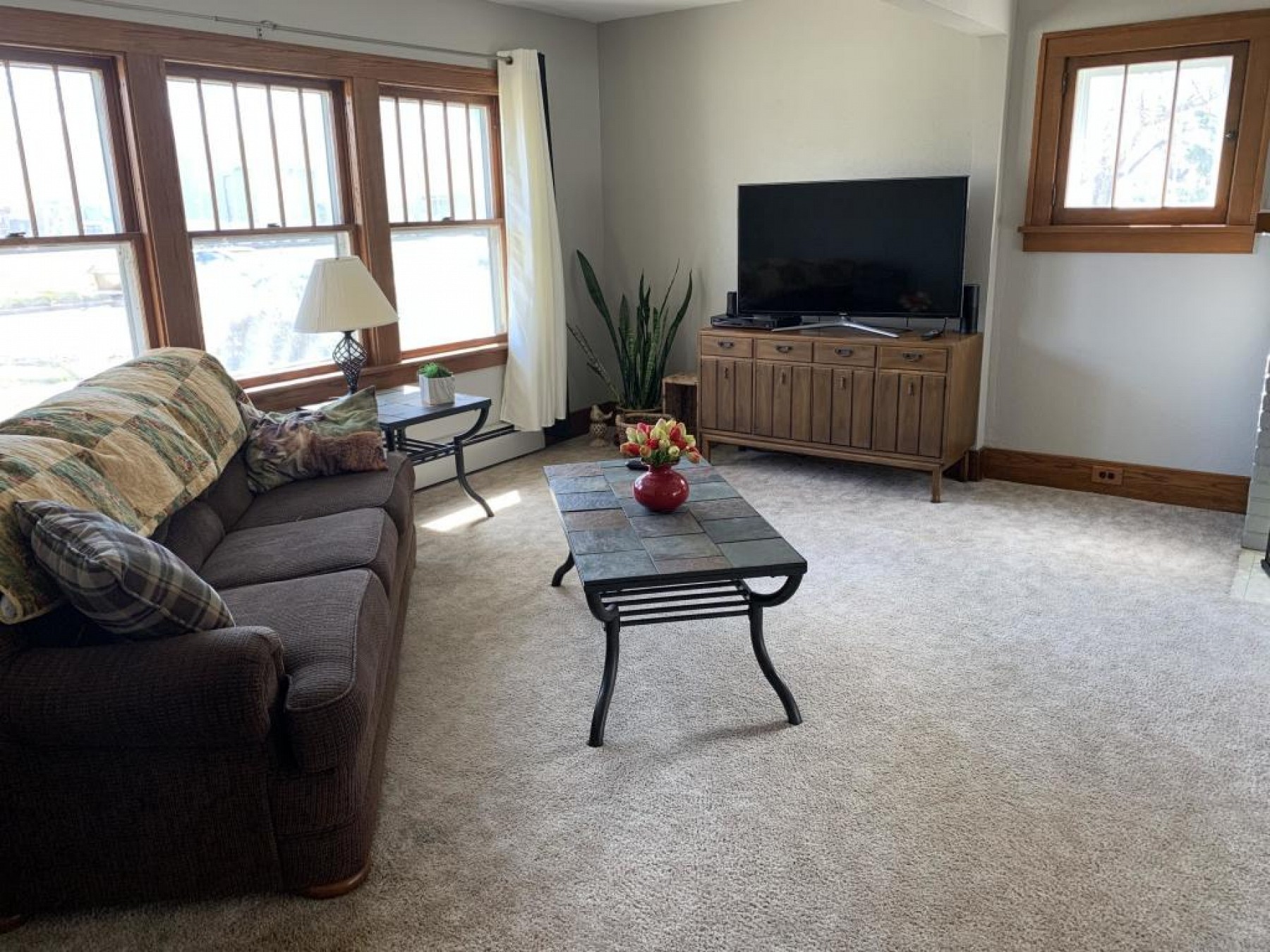 925 6th Avenue, Brookings, SD 57006