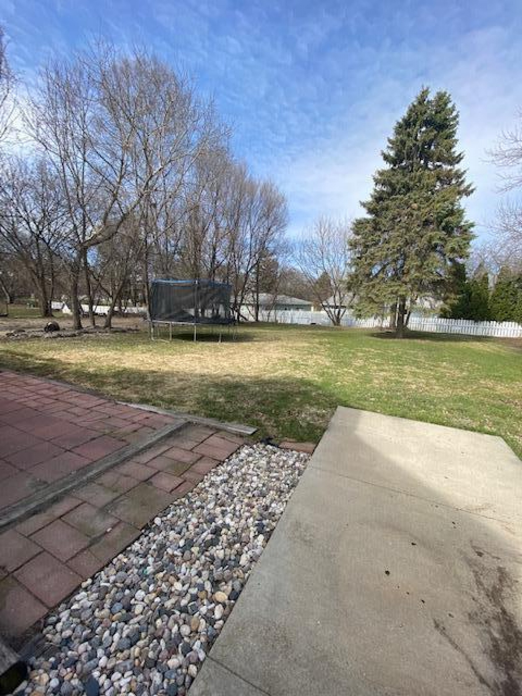 925 6th Avenue, Brookings, SD 57006