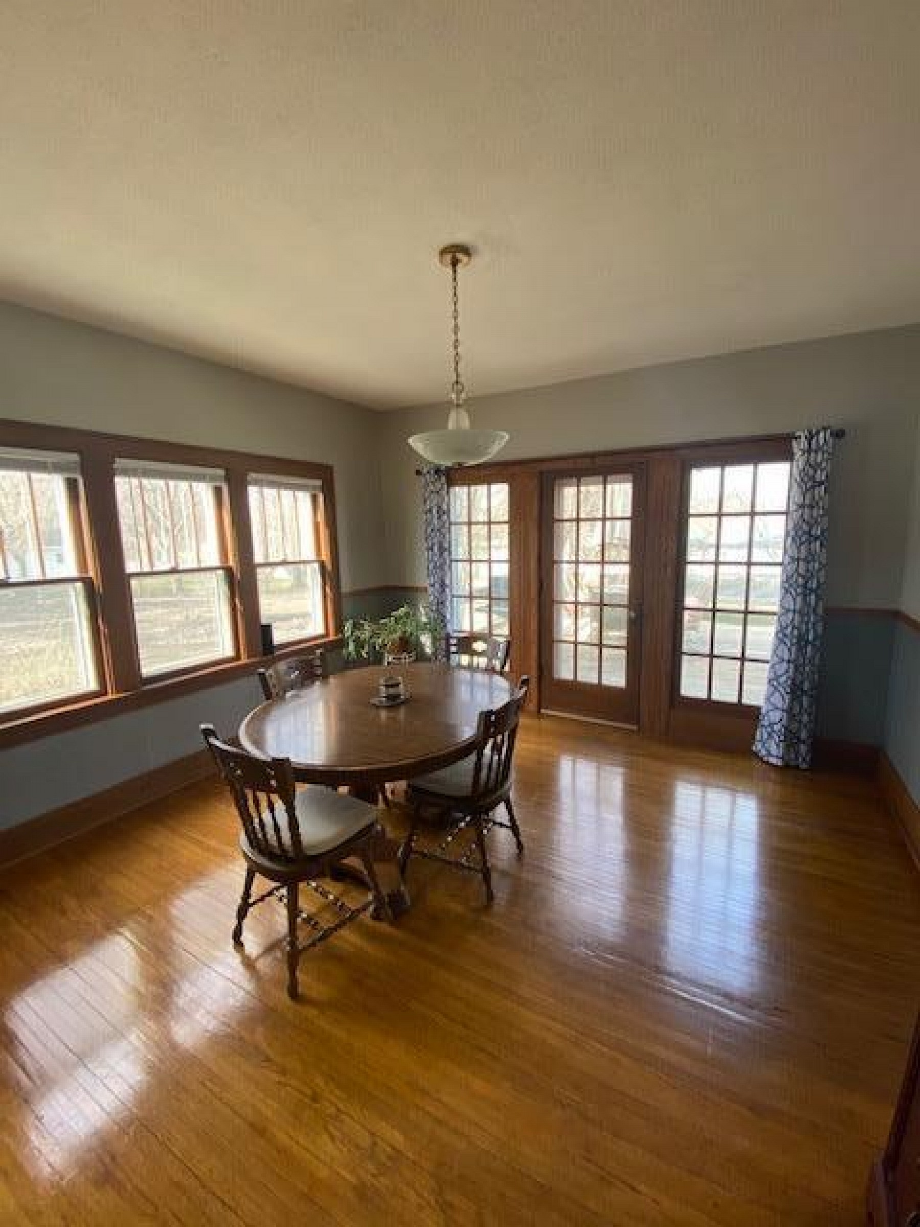 925 6th Avenue, Brookings, SD 57006