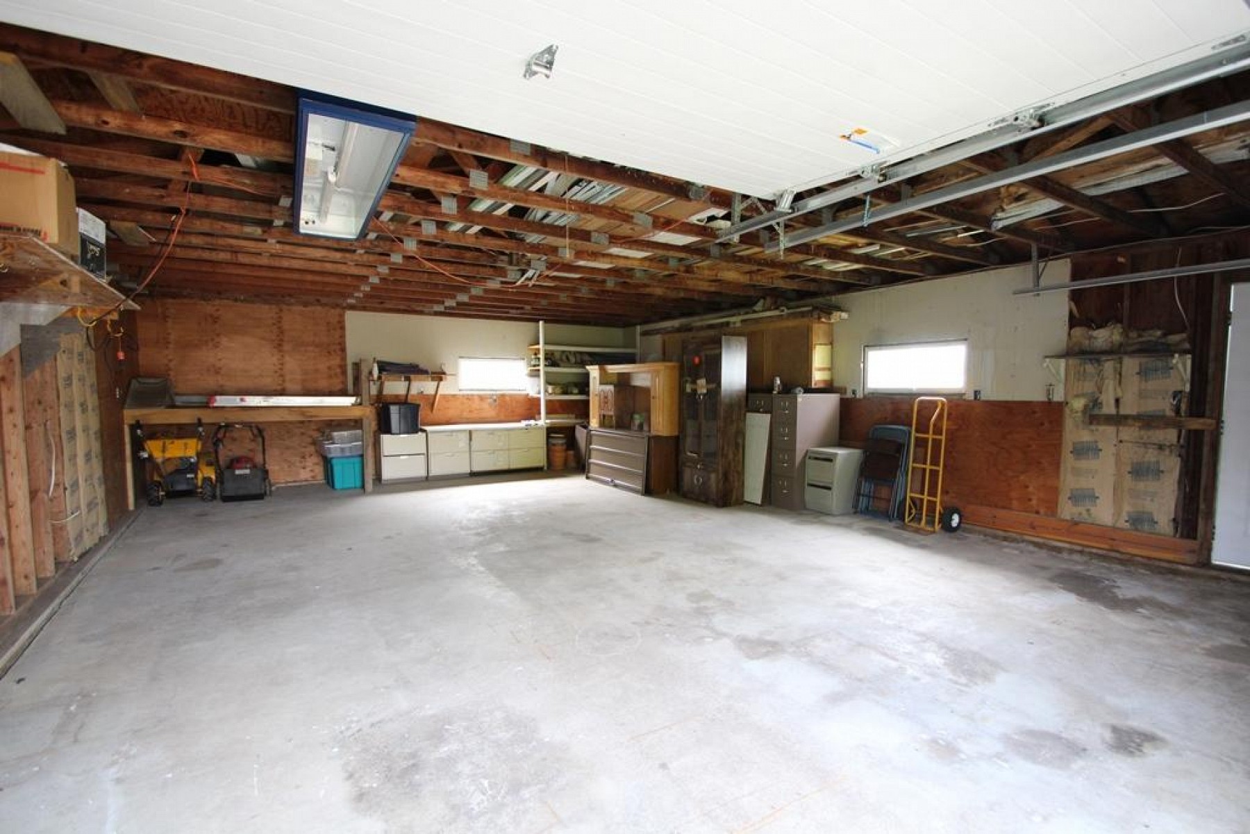 210 Madison Avenue, Aurora, SD 57002