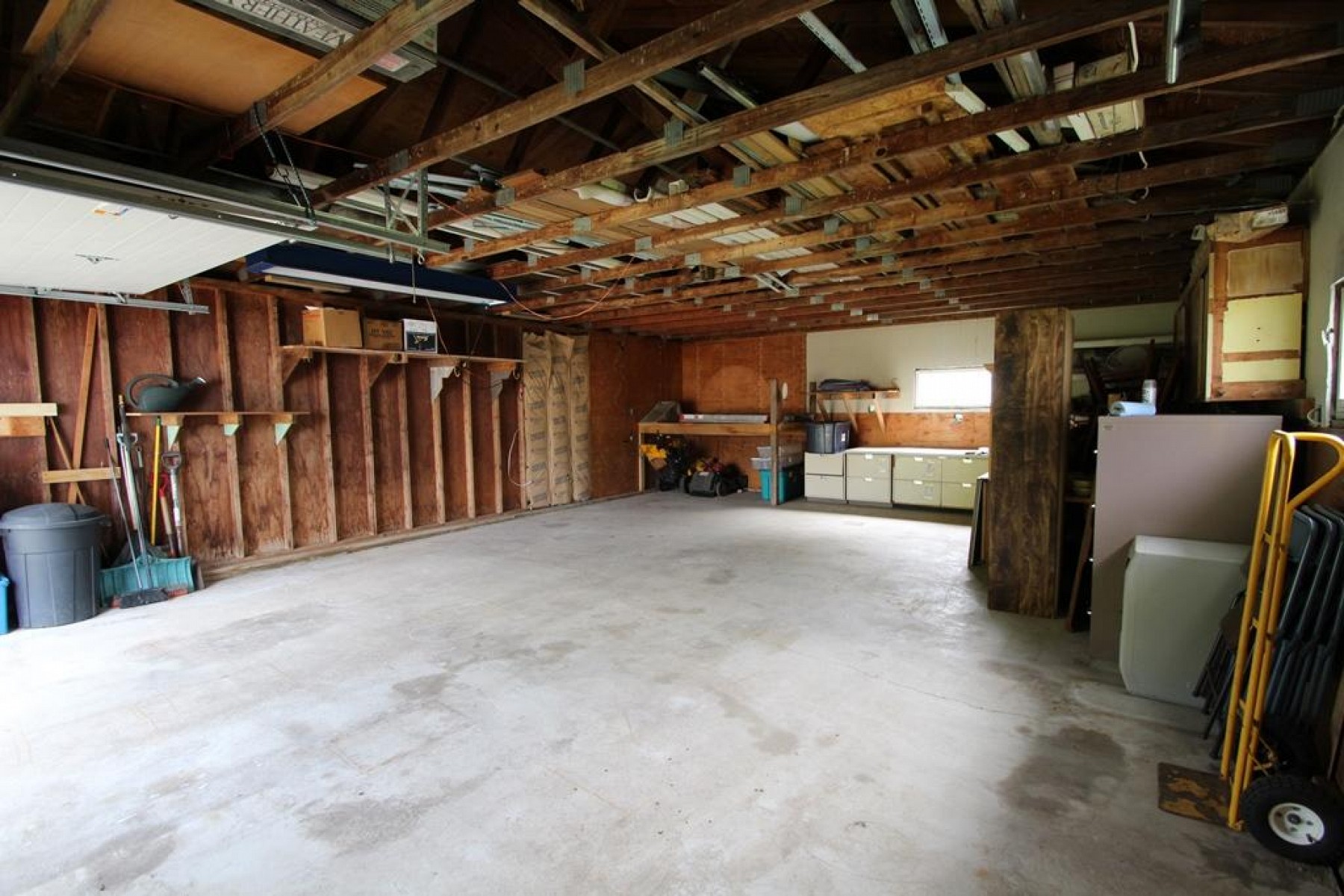 210 Madison Avenue, Aurora, SD 57002