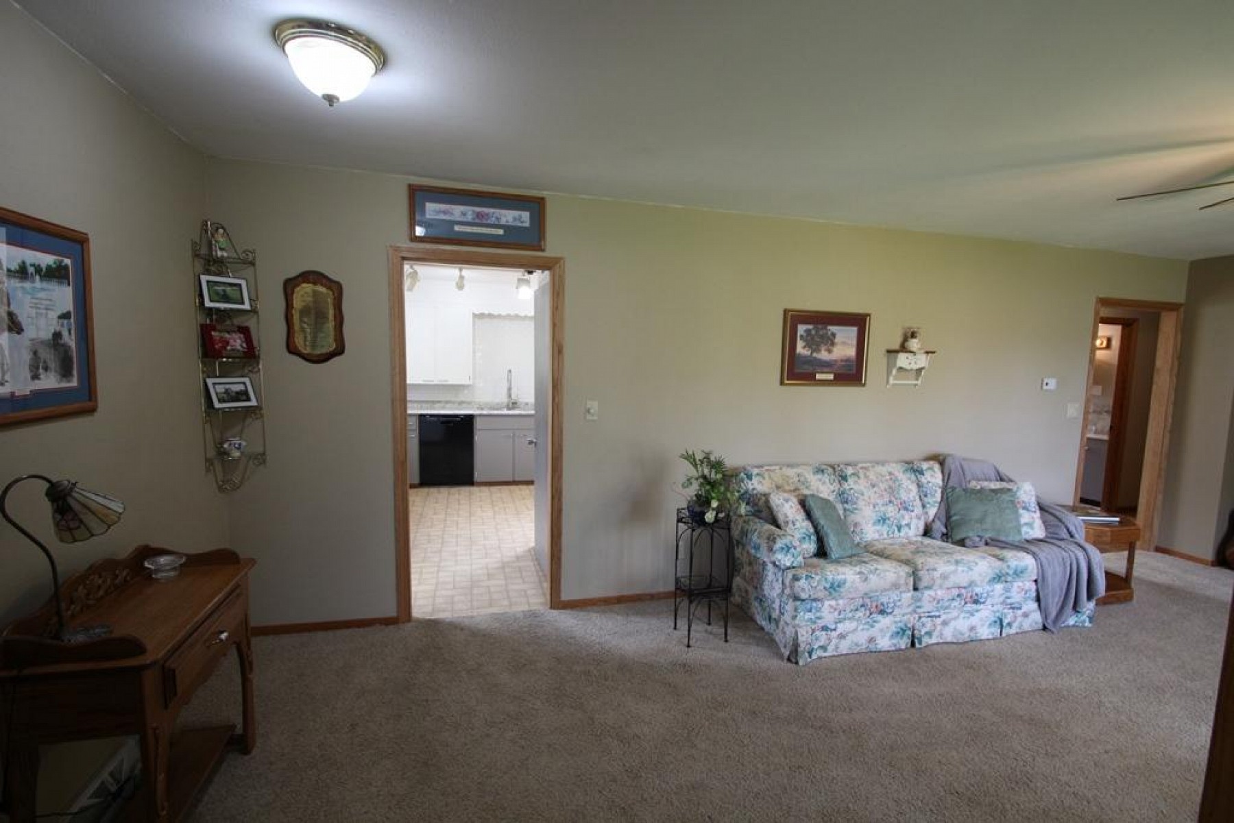 210 Madison Avenue, Aurora, SD 57002