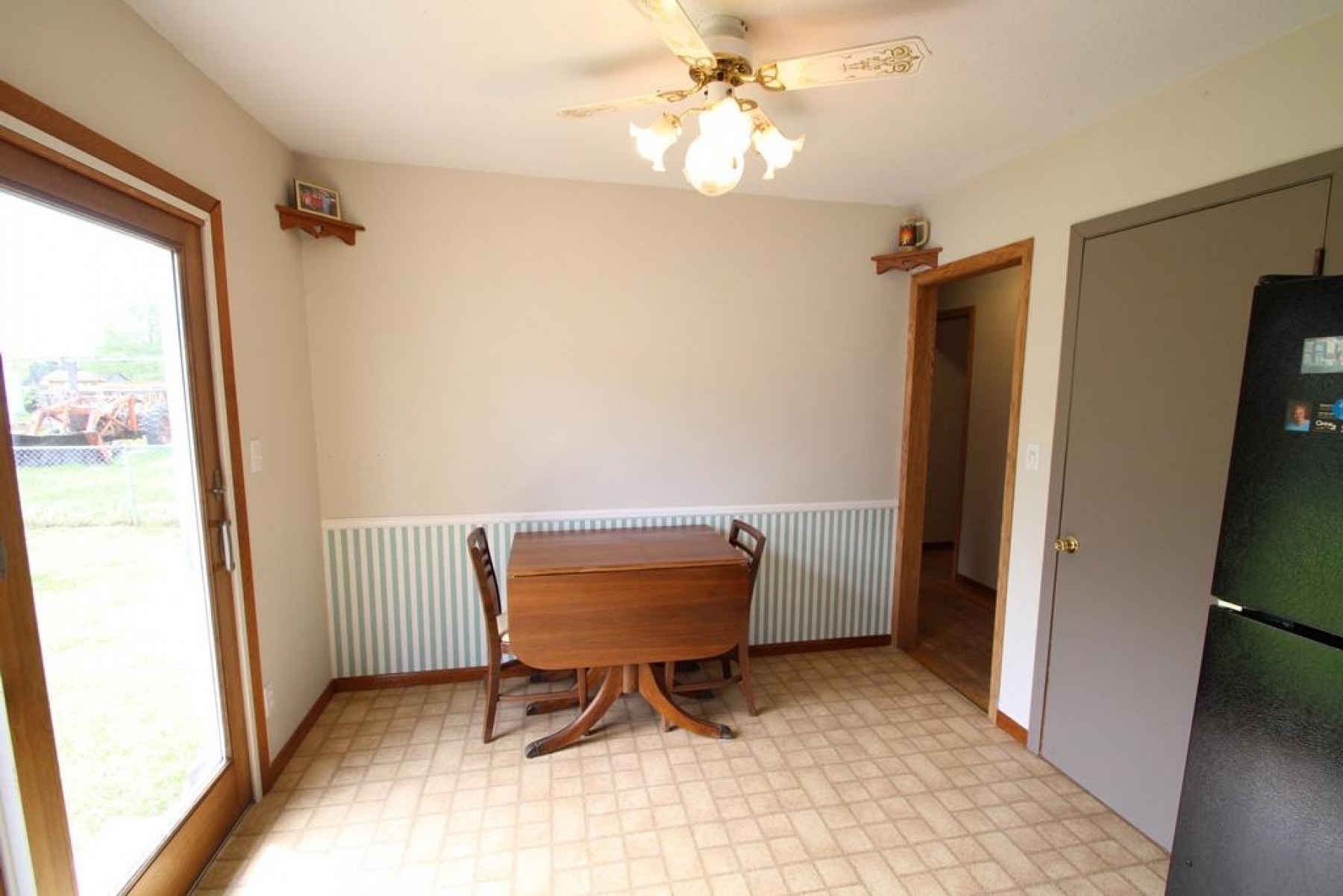 210 Madison Avenue, Aurora, SD 57002