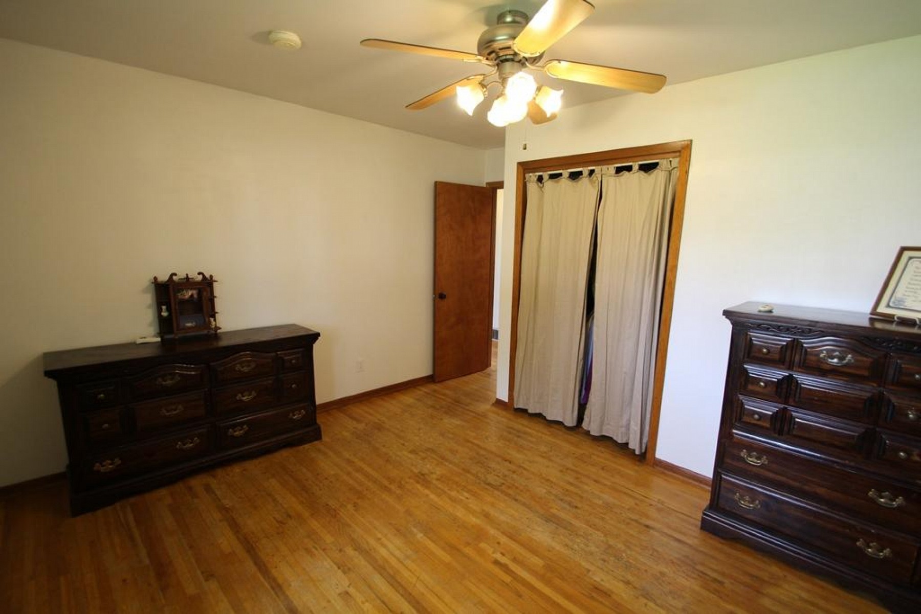 210 Madison Avenue, Aurora, SD 57002