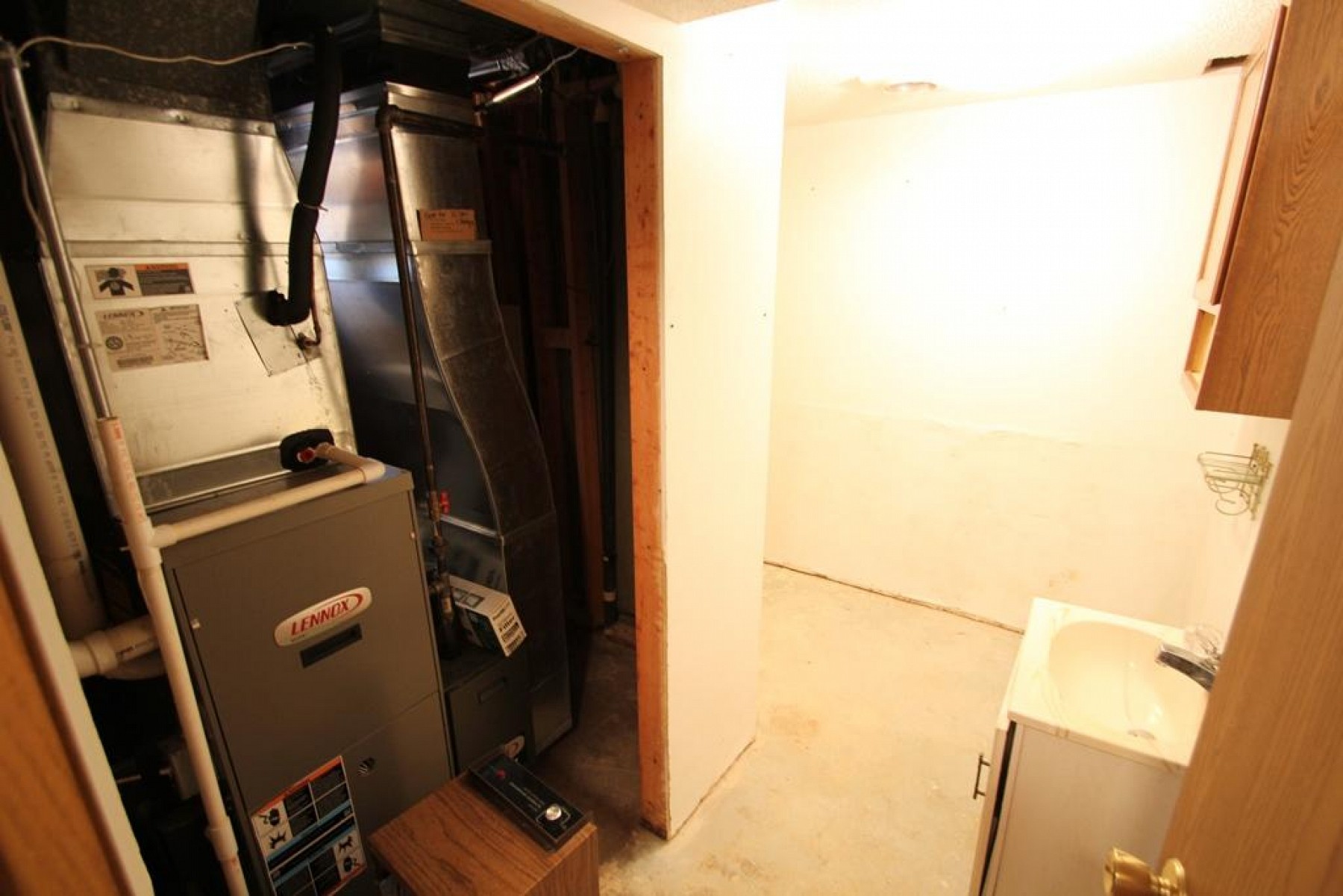 210 Madison Avenue, Aurora, SD 57002