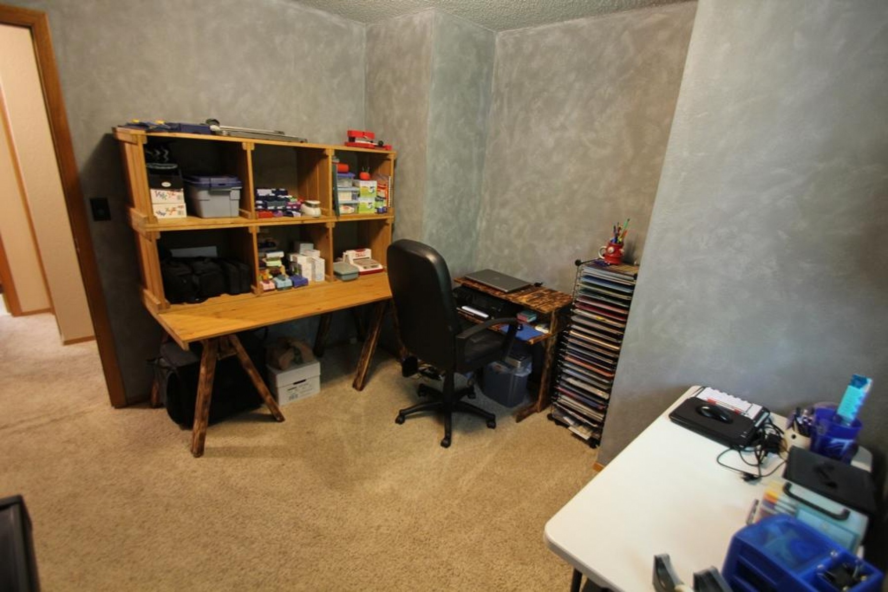 1323 Orchard Drive, Brookings, SD 57006