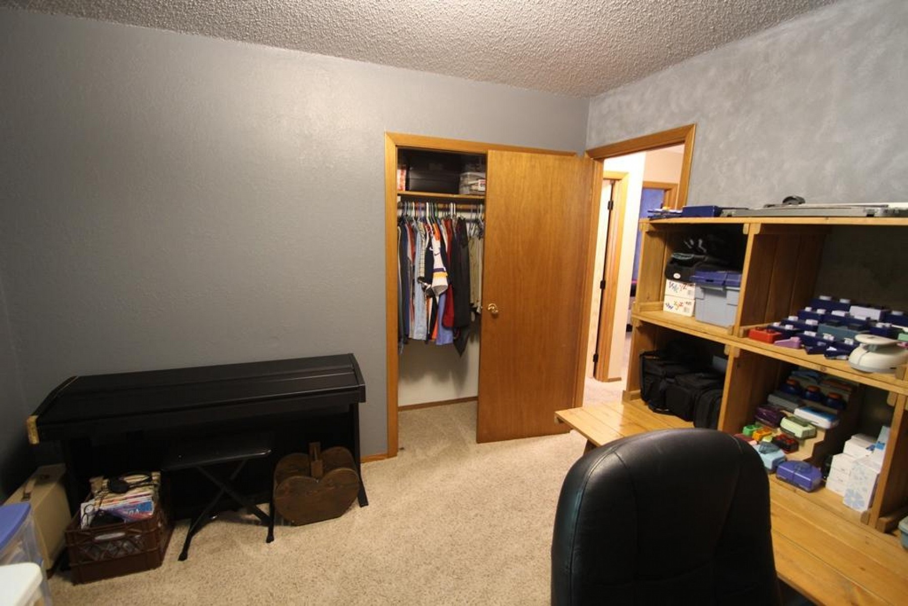 1323 Orchard Drive, Brookings, SD 57006