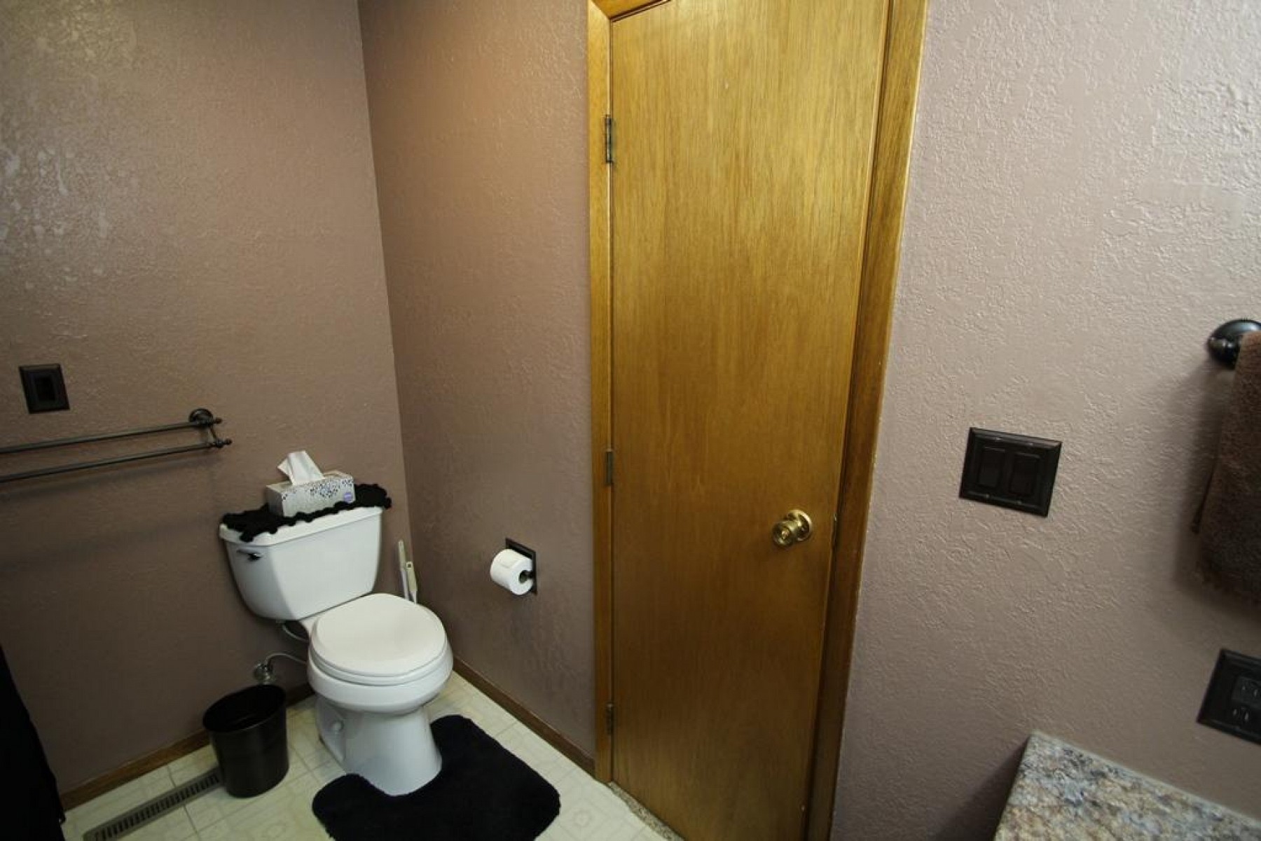 1323 Orchard Drive, Brookings, SD 57006