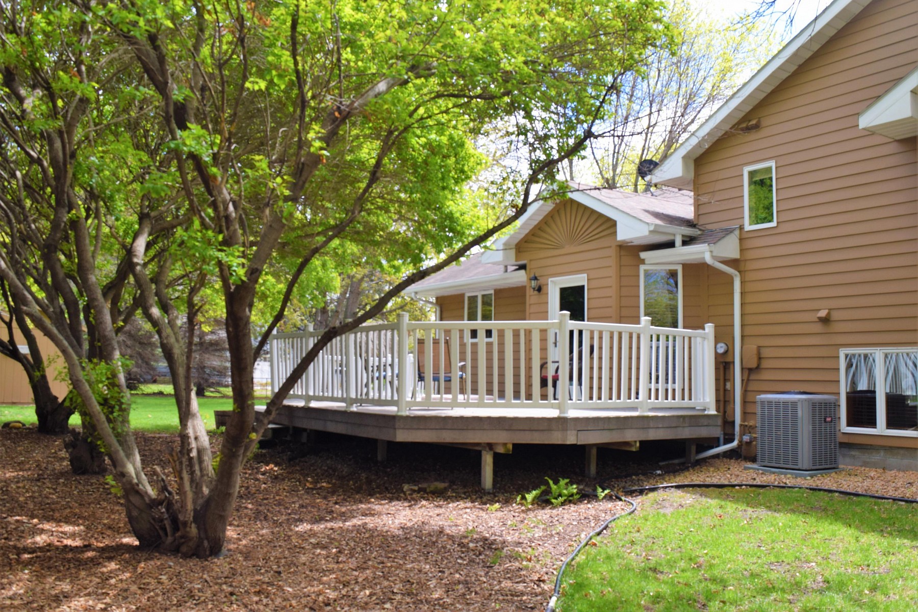 805 Arrowhead Pass, Brookings, SD 57006