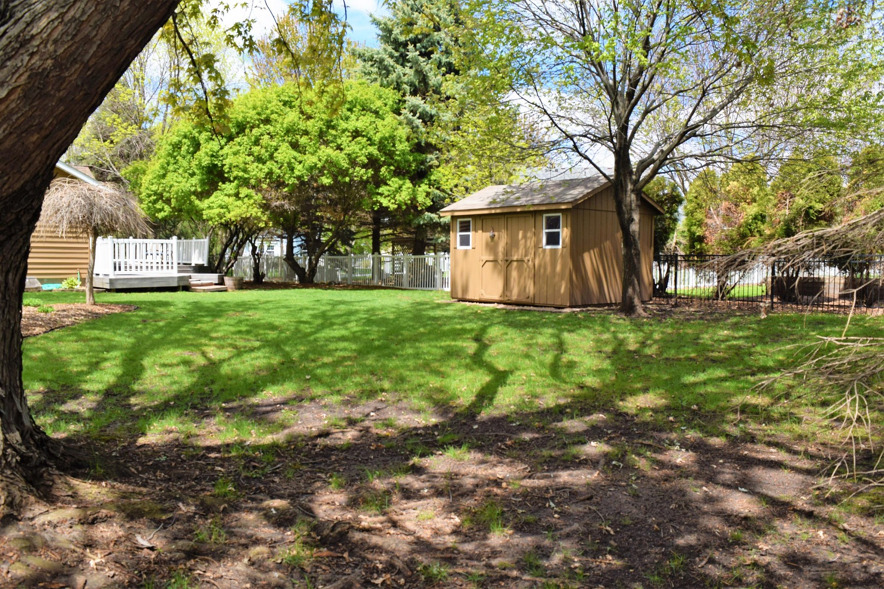 805 Arrowhead Pass, Brookings, SD 57006