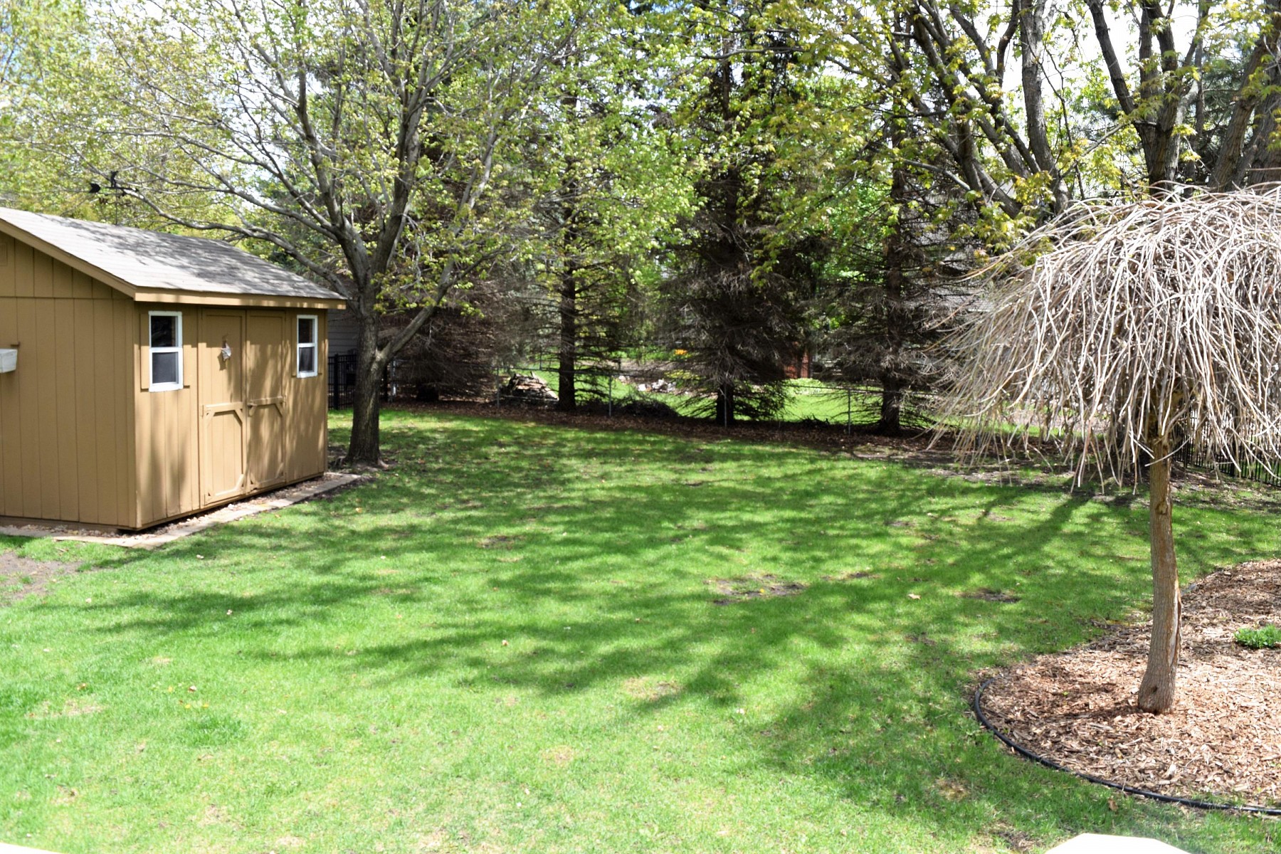 805 Arrowhead Pass, Brookings, SD 57006