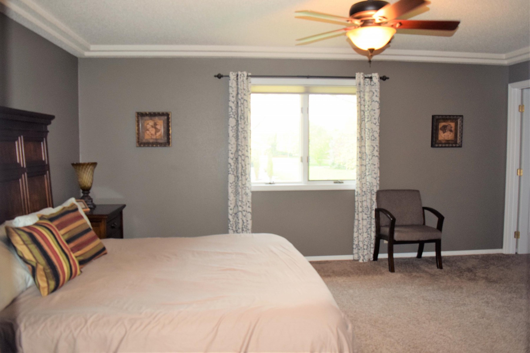 805 Arrowhead Pass, Brookings, SD 57006