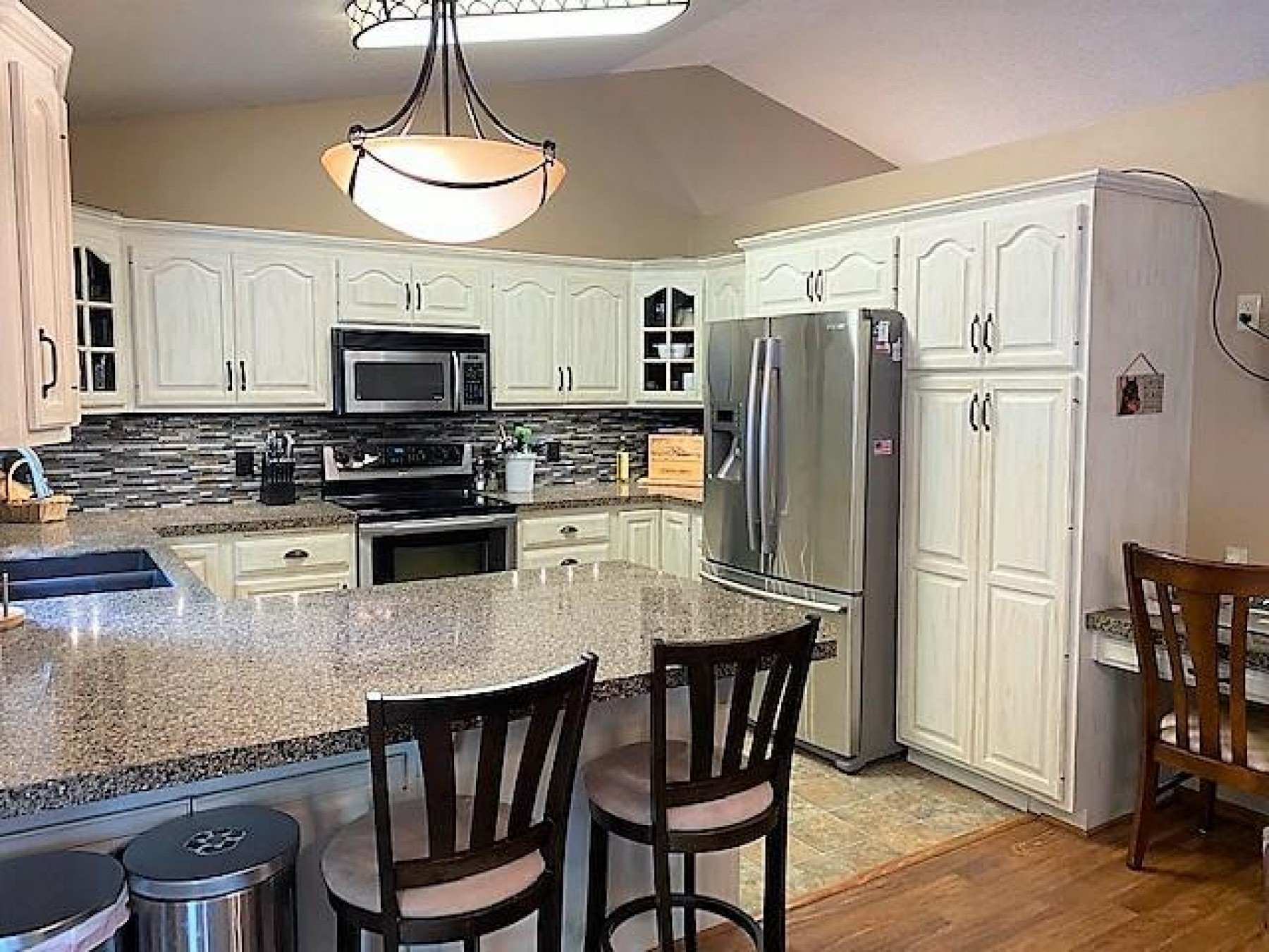 805 Arrowhead Pass, Brookings, SD 57006