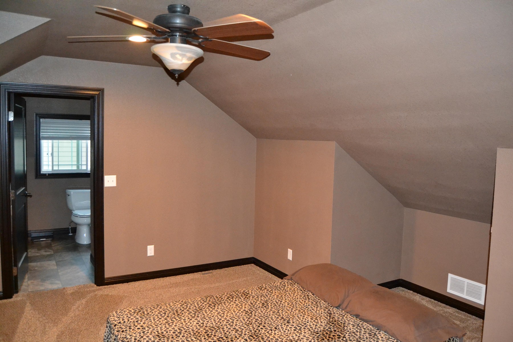 403 Lilac Avenue, Aurora, SD 57002