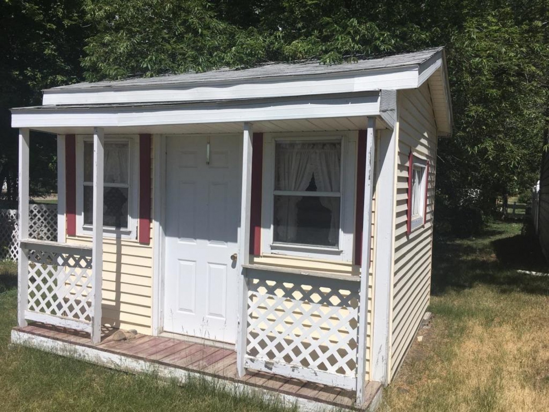 426 3rd Street, Other, SD 57362