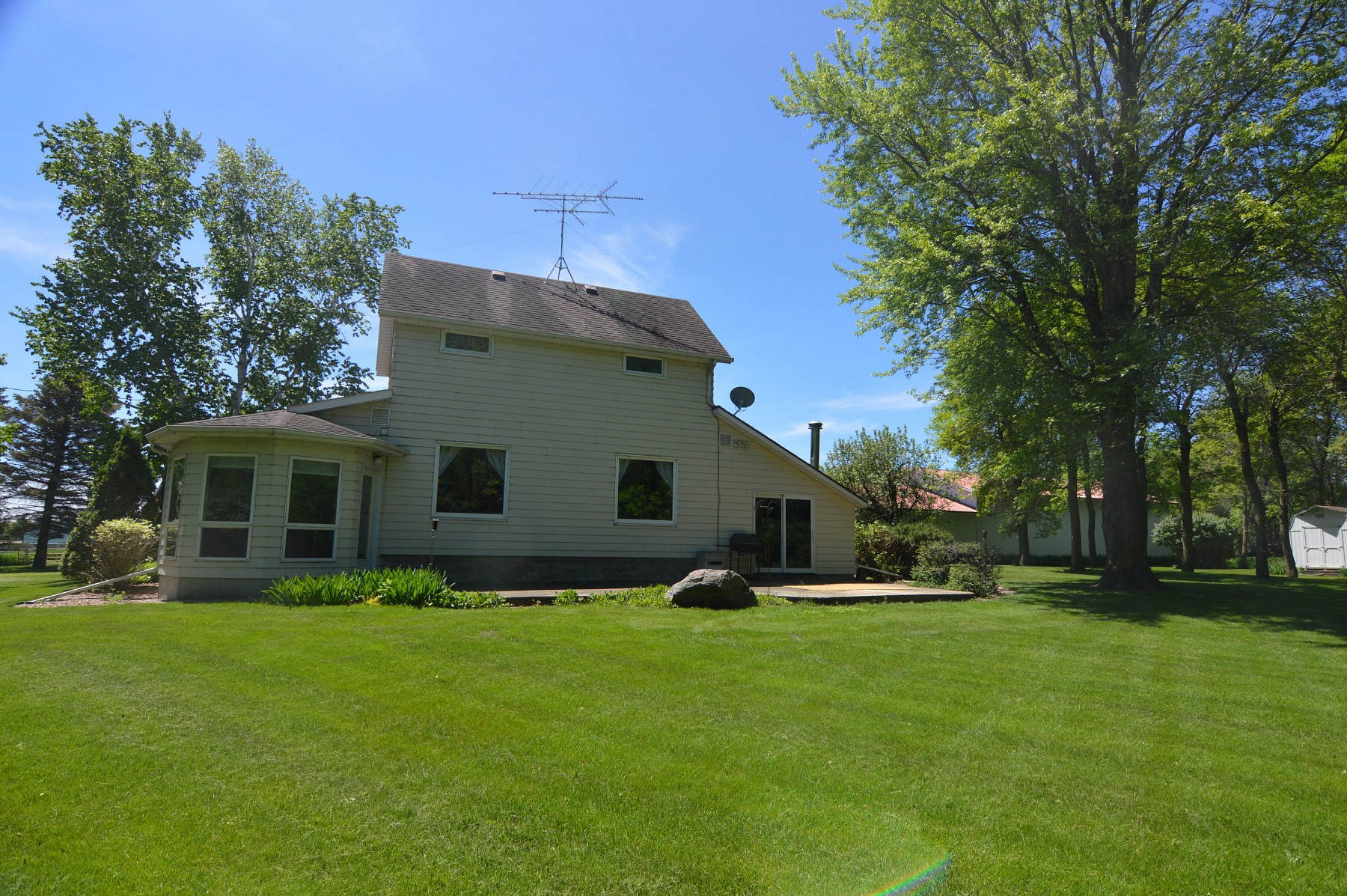 21469 452nd Avenue, Arlington, SD 57212