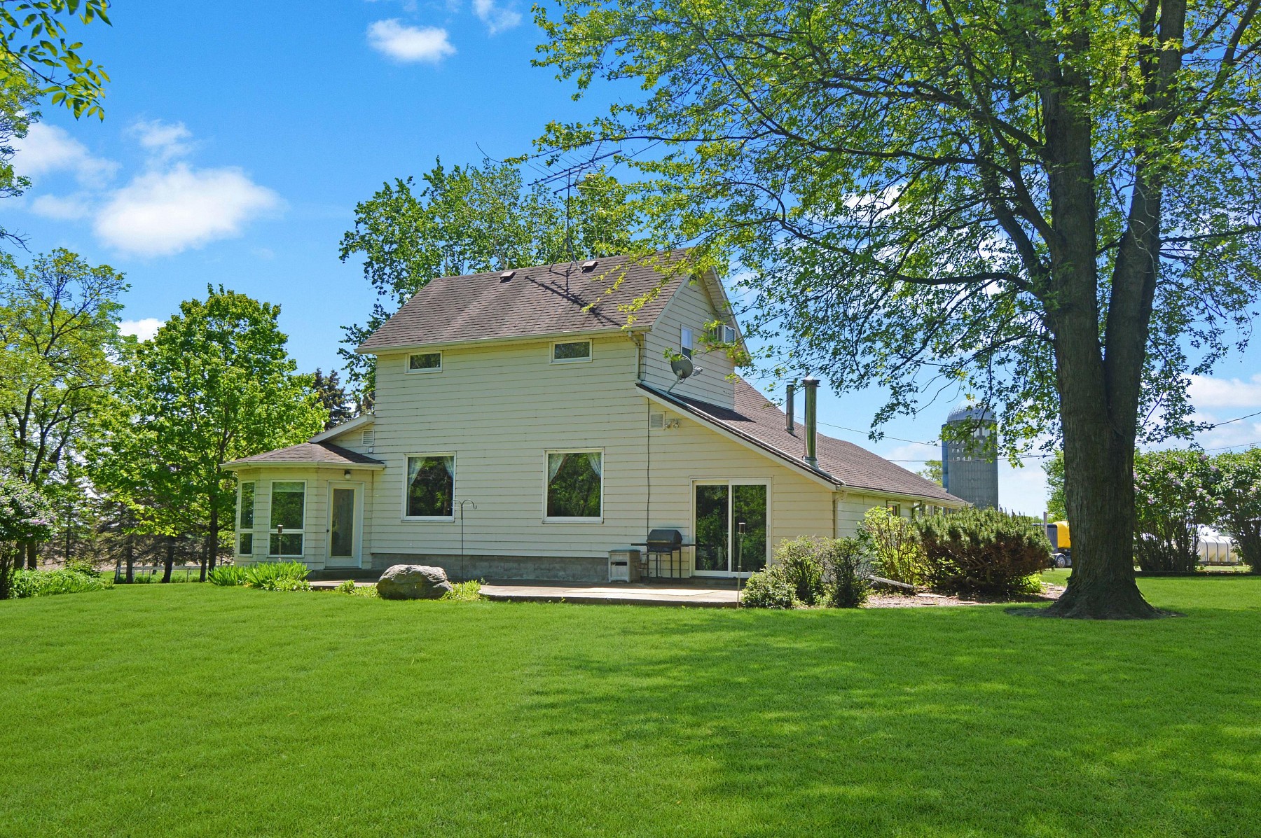 21469 452nd Avenue, Arlington, SD 57212